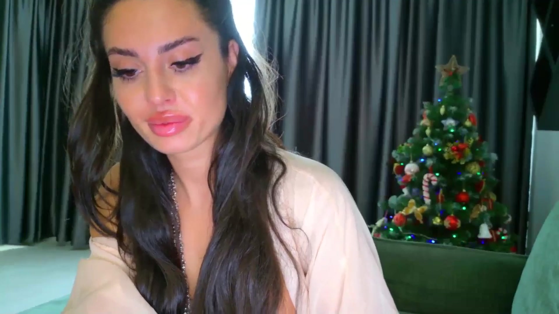 Gallery image thumbnail from SensualAlicex's myfreecams stream on, 12/26/2025, 09:41 image 17 of 20