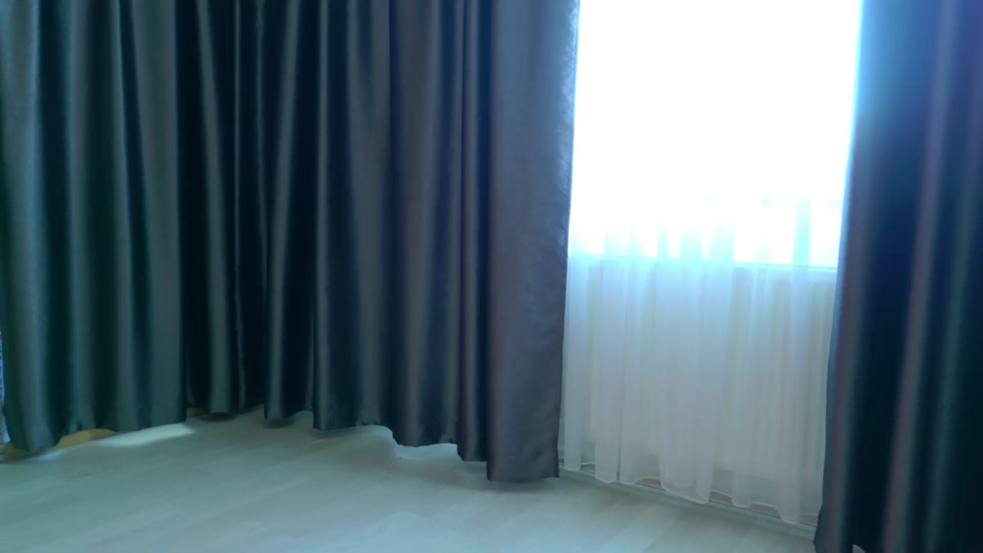 Gallery image thumbnail from SensualAlicex's myfreecams stream on, 12/28/2025, 12:42 image 1 of 20