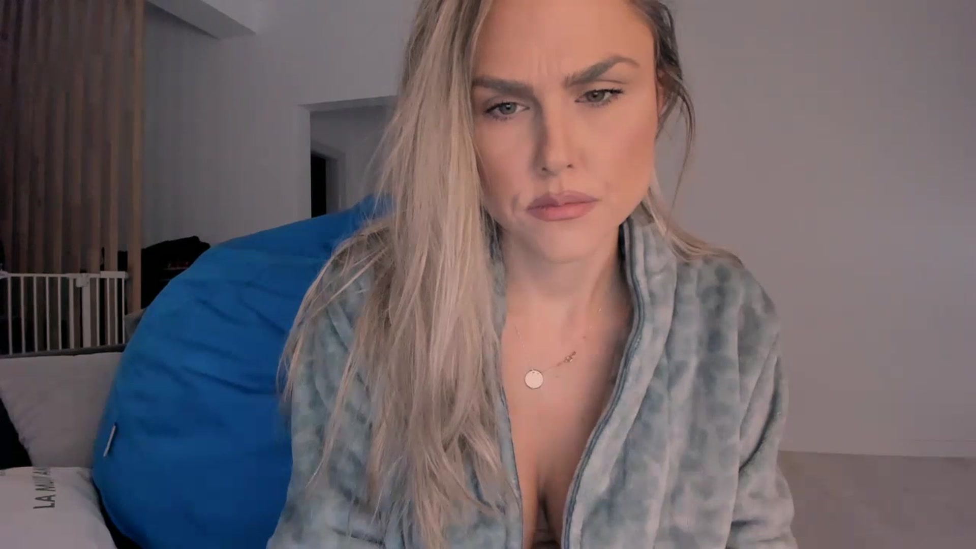 Gallery image thumbnail from SensualBarbie's myfreecams stream on, 12/07/2023, 12:51 image 9 of 20