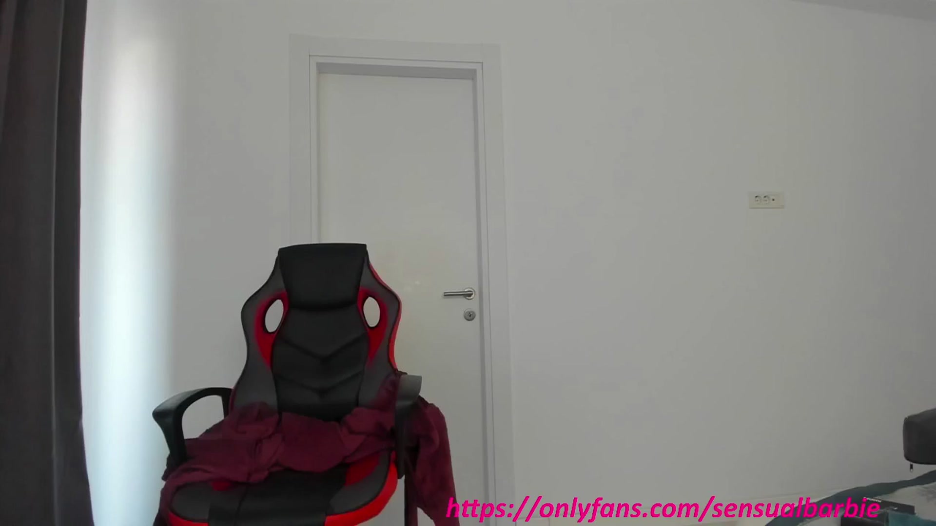 Gallery image thumbnail from SensualBarbie's myfreecams stream on, 11/06/2024, 14:58 image 7 of 20