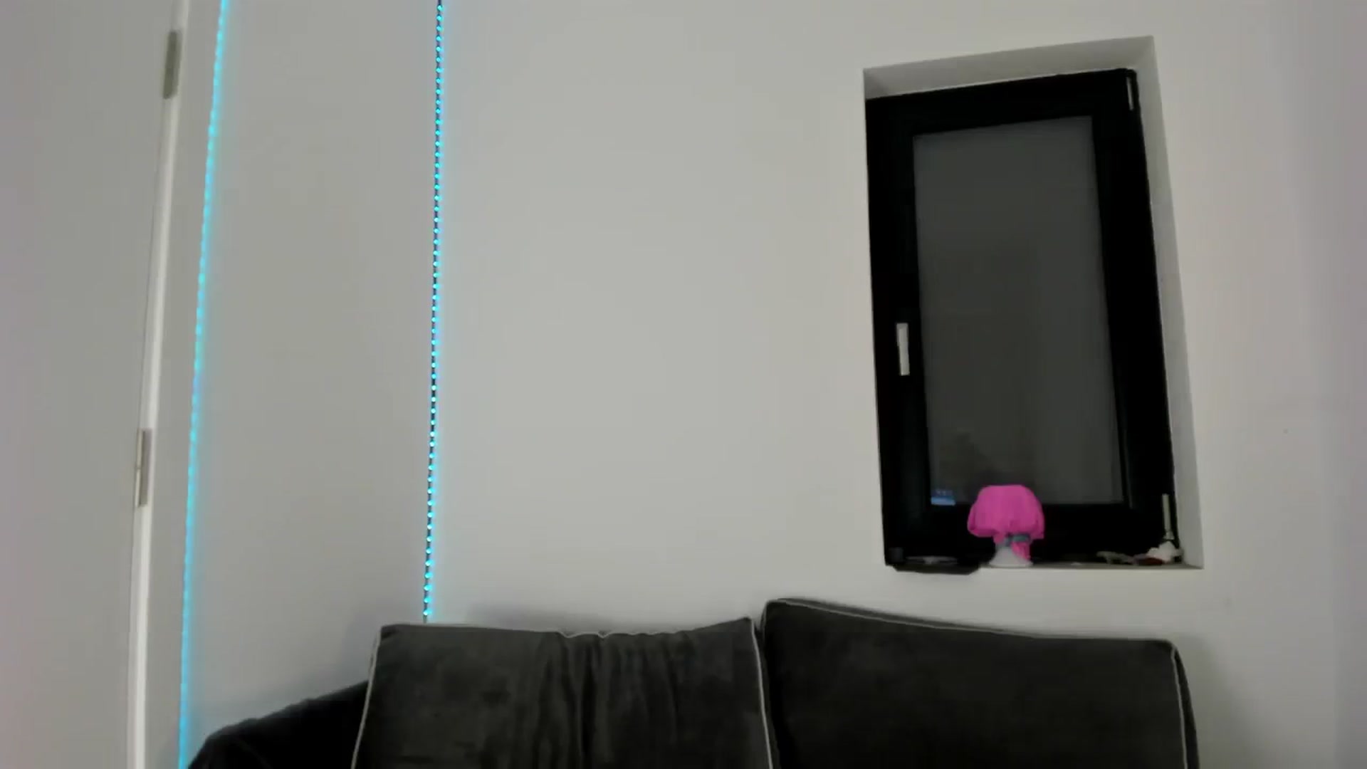 Gallery image thumbnail from SensualBarbie's myfreecams stream on, 01/04/2025, 18:14 image 9 of 20
