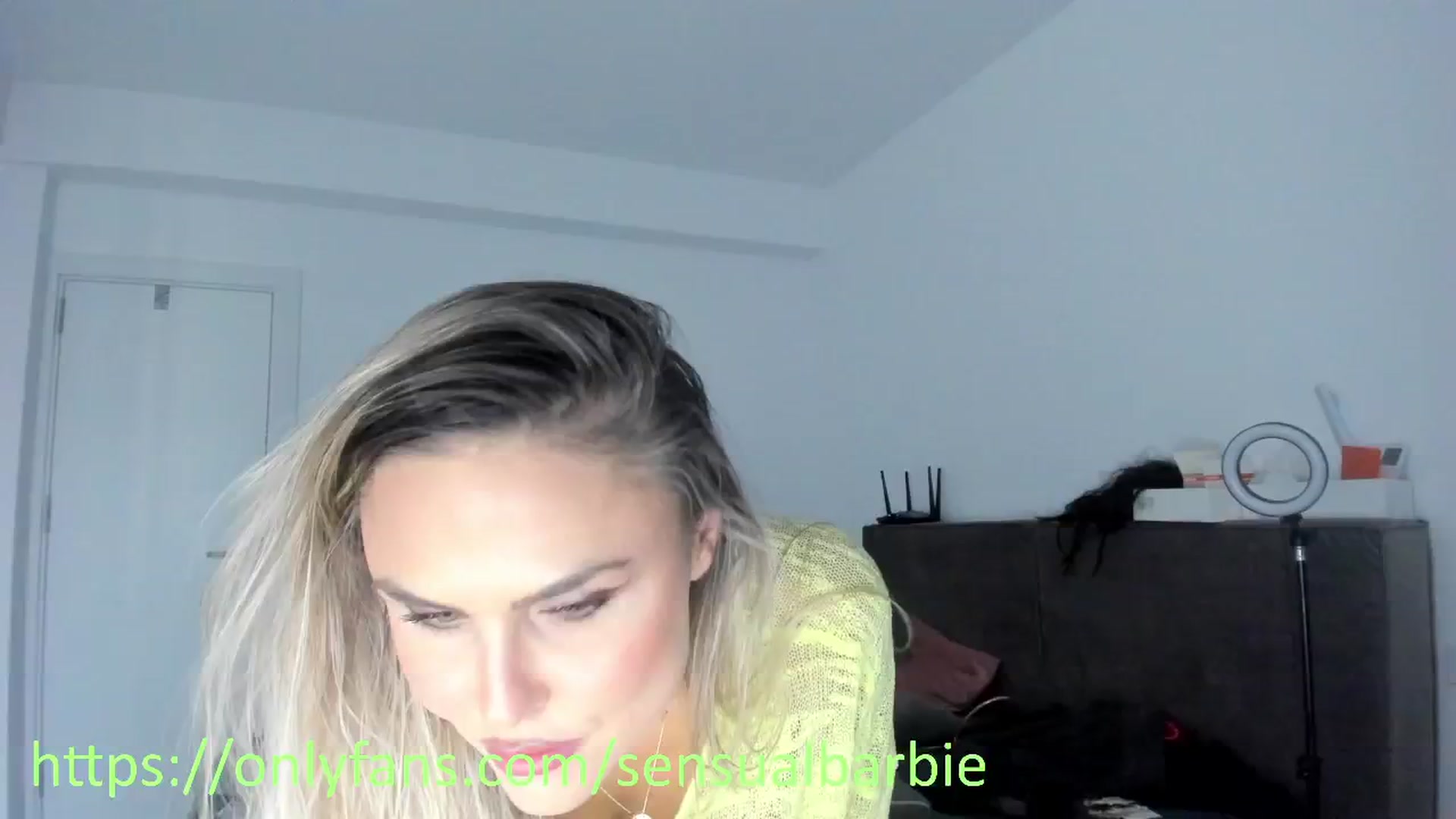 Gallery image thumbnail from SensualBarbie's myfreecams stream on, 02/14/2025, 15:30 image 14 of 20