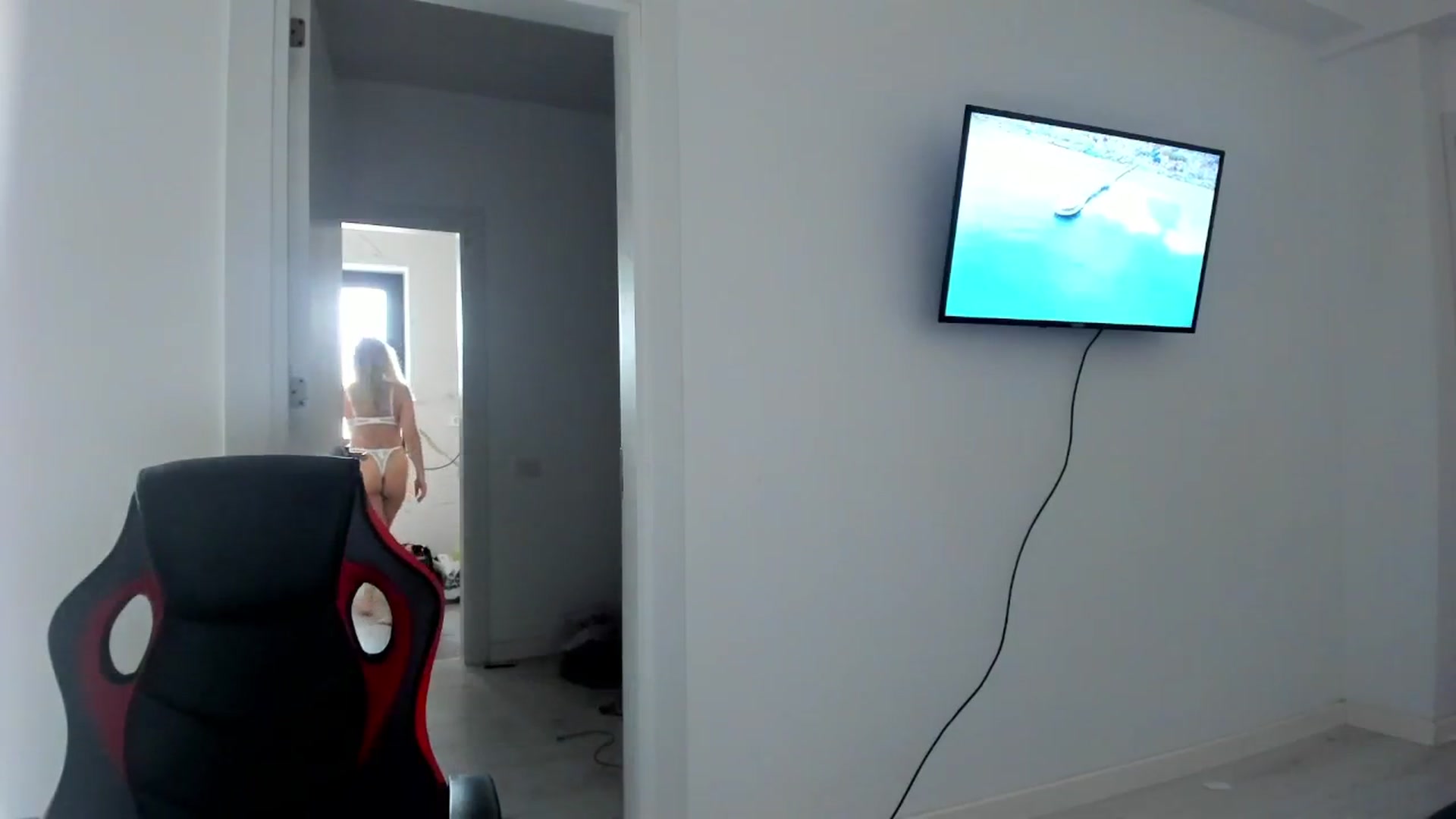 Gallery image thumbnail from SensualBarbie's myfreecams stream on, 03/28/2025, 14:05 image 6 of 20
