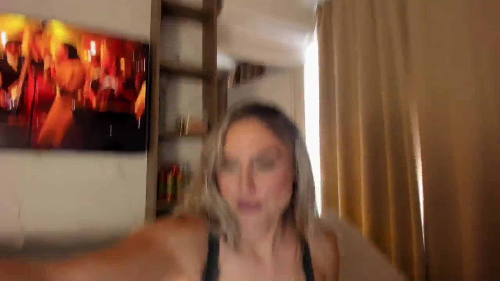 Gallery image thumbnail from SensualBarbie's myfreecams stream on, 12/26/2025, 13:58 image 8 of 20