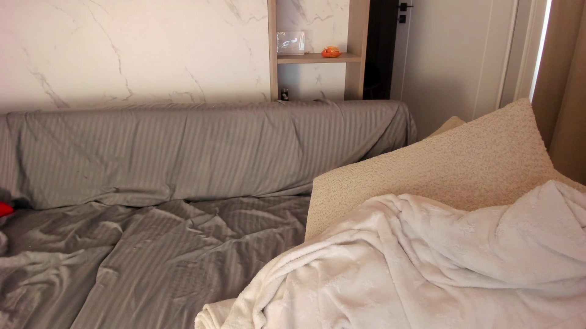 Gallery image thumbnail from SensualBarbie's myfreecams stream on, 01/27/2026, 13:15 image 17 of 20