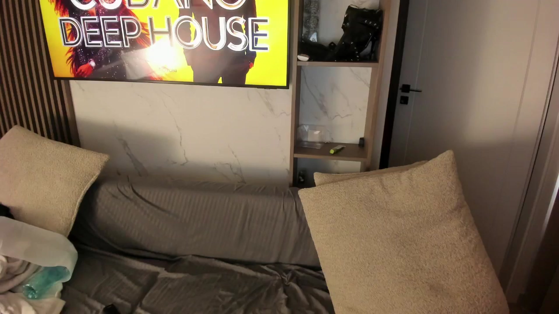 Gallery image thumbnail from SensualBarbie's myfreecams stream on, 02/12/2026, 15:09 image 2 of 20