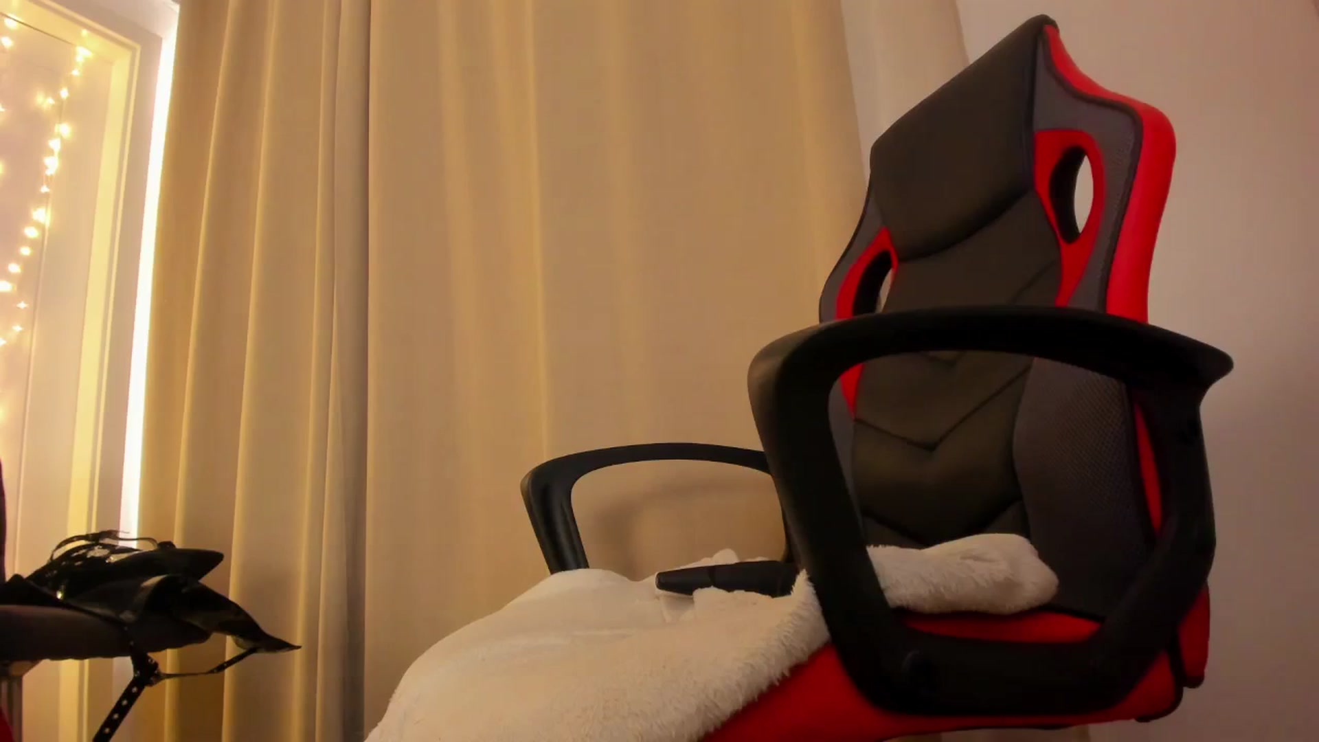Gallery image thumbnail from SensualBarbie's myfreecams stream on, 03/03/2026, 14:07 image 19 of 20