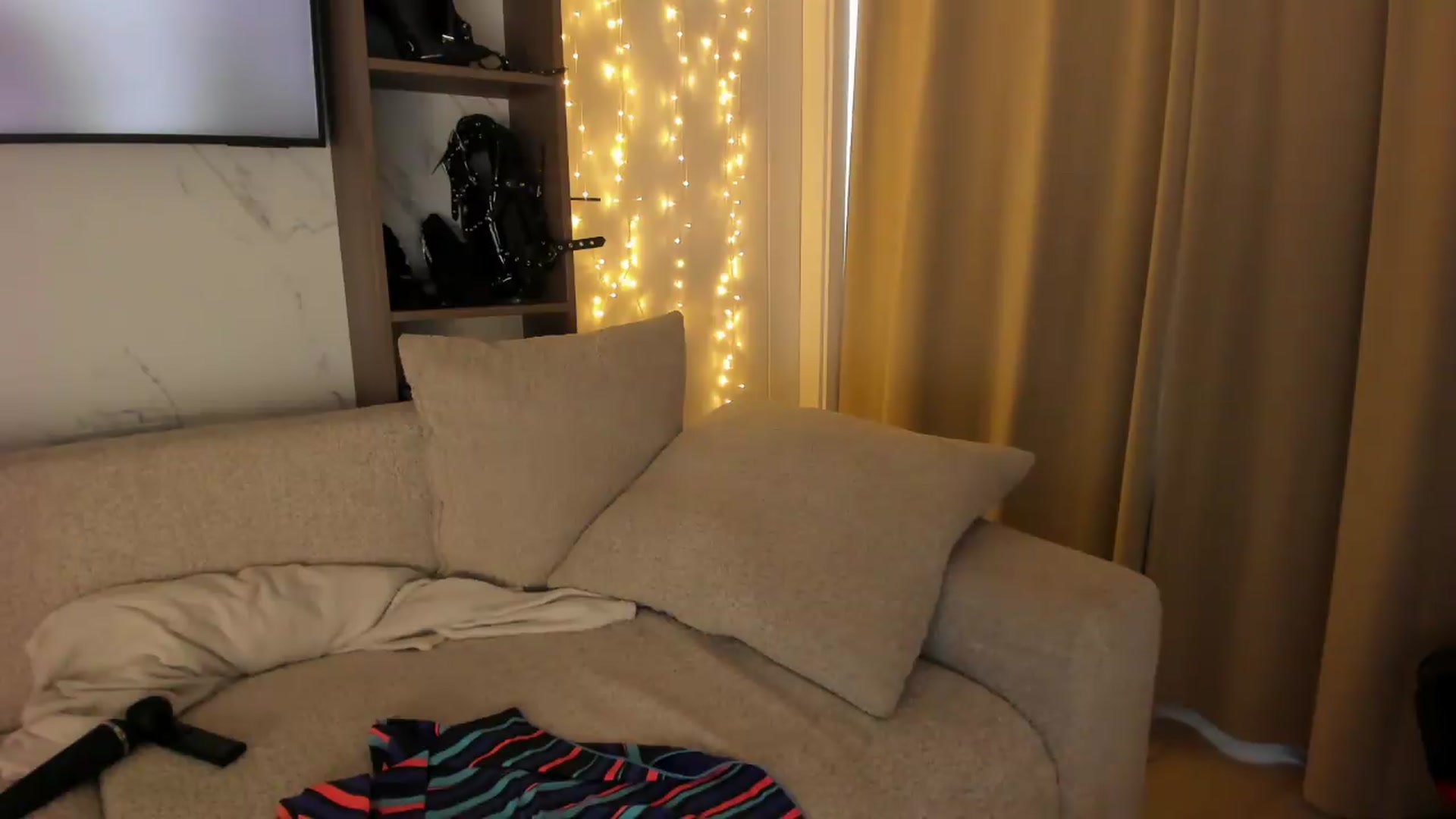Gallery image thumbnail from SensualBarbie's myfreecams stream on, 06/03/2026, 08:39 image 9 of 20