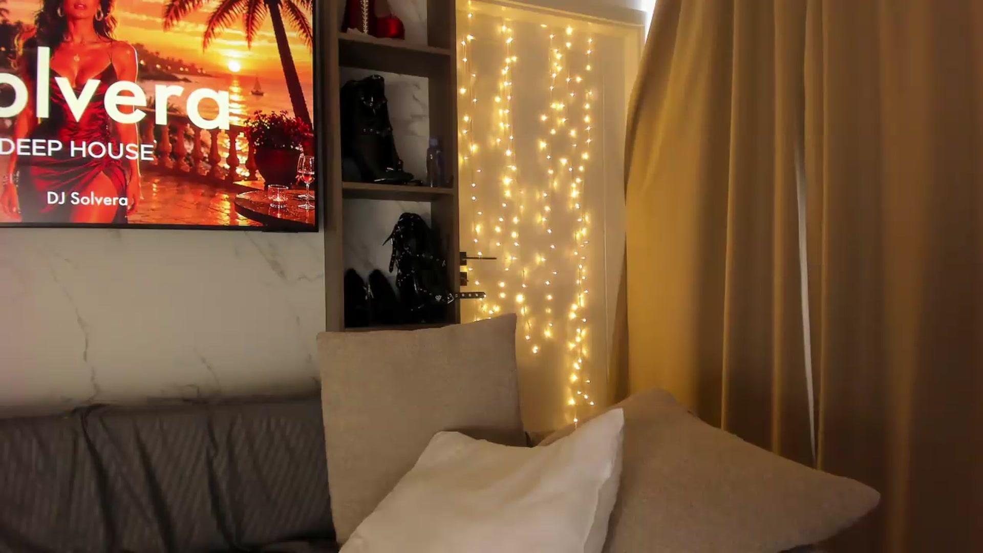 Gallery image thumbnail from SensualBarbie's myfreecams stream on, 06/15/2026, 14:34 image 18 of 20