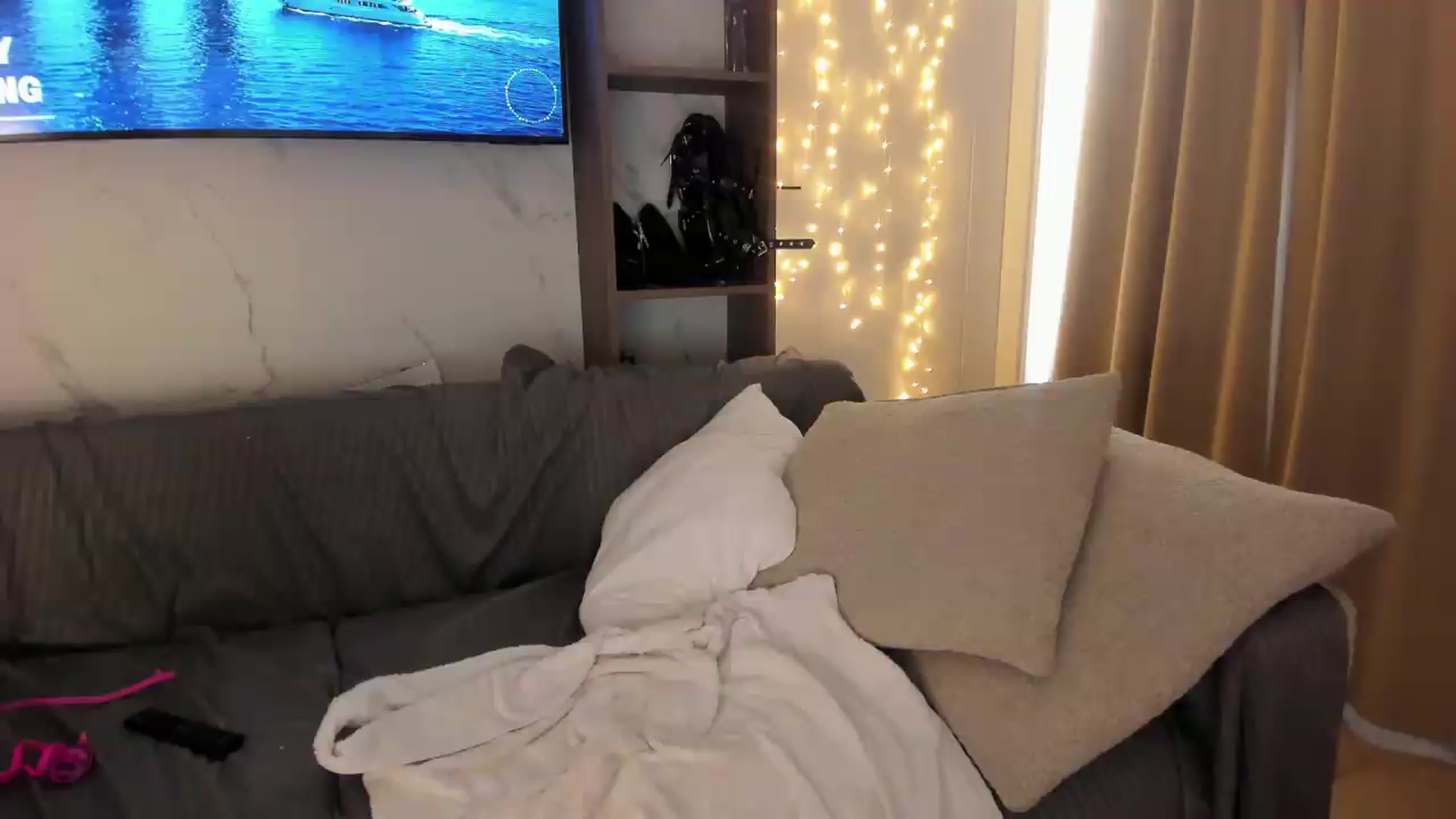 Gallery image thumbnail from SensualBarbie's myfreecams stream on, 06/20/2026, 16:03 image 13 of 20