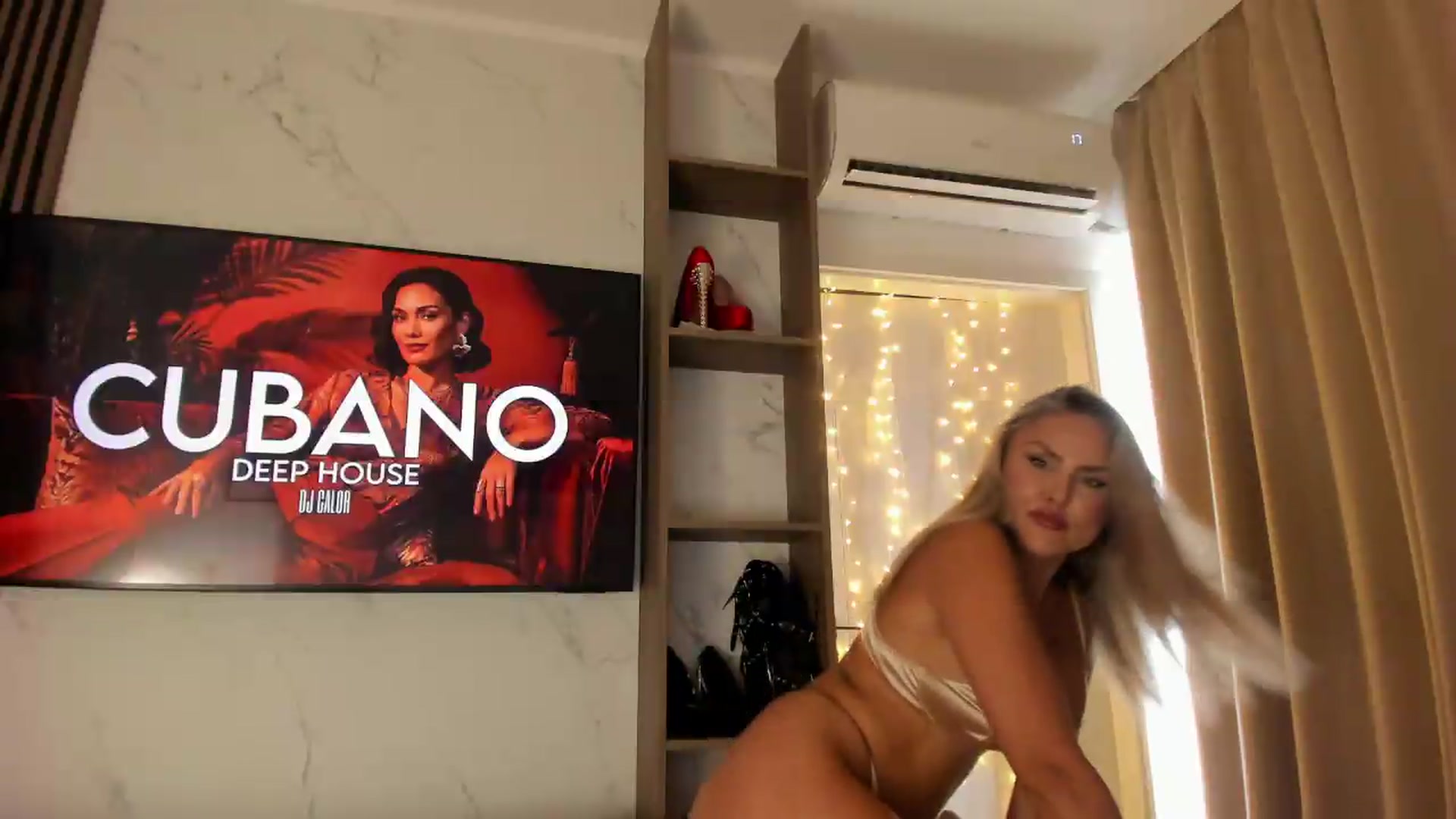 Gallery image thumbnail from SensualBarbie's myfreecams stream on, 07/08/2026, 13:11 image 8 of 20