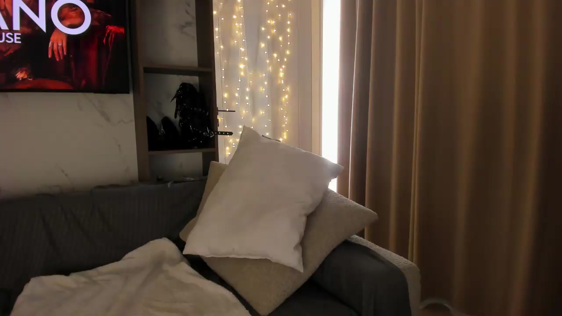 Gallery image thumbnail from SensualBarbie's myfreecams stream on, 07/08/2026, 13:11 image 18 of 20