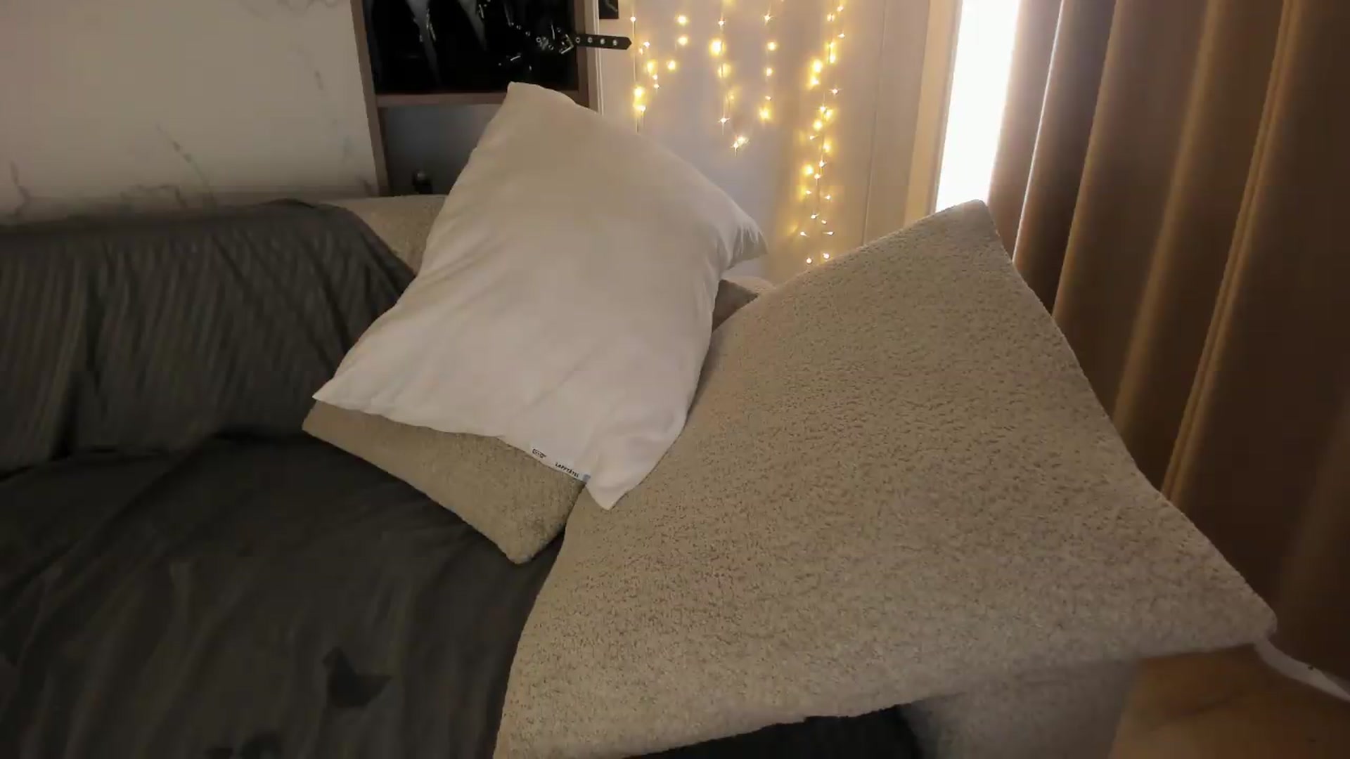 Gallery image thumbnail from SensualBarbie's myfreecams stream on, 07/14/2026, 12:49 image 3 of 20