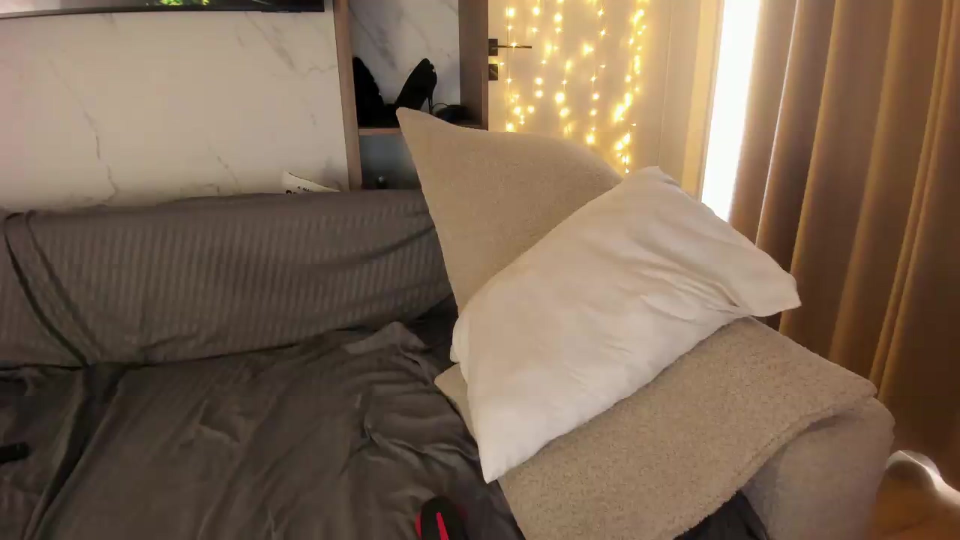 Gallery image thumbnail from SensualBarbie's myfreecams stream on, 08/03/2026, 11:08 image 8 of 20