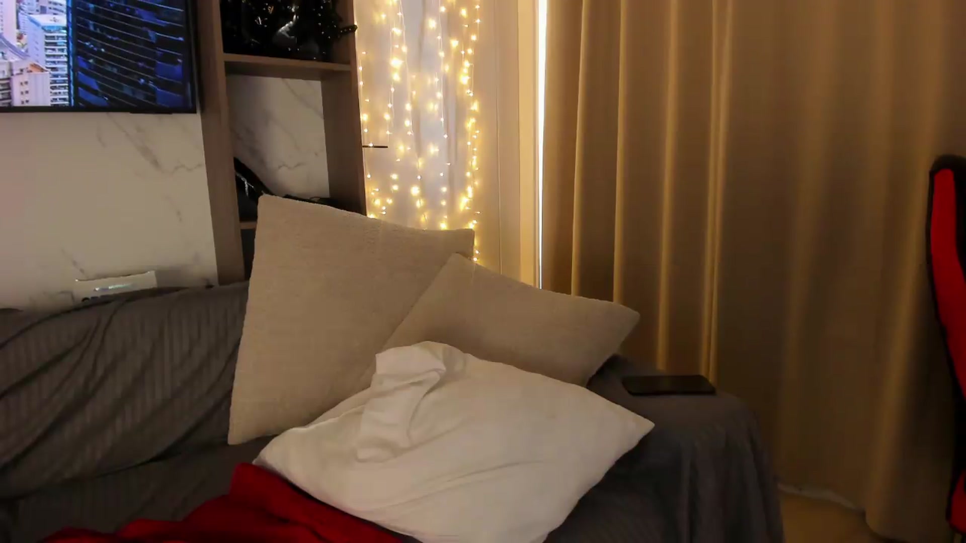 Gallery image thumbnail from SensualBarbie's myfreecams stream on, 08/11/2026, 13:57 image 13 of 20