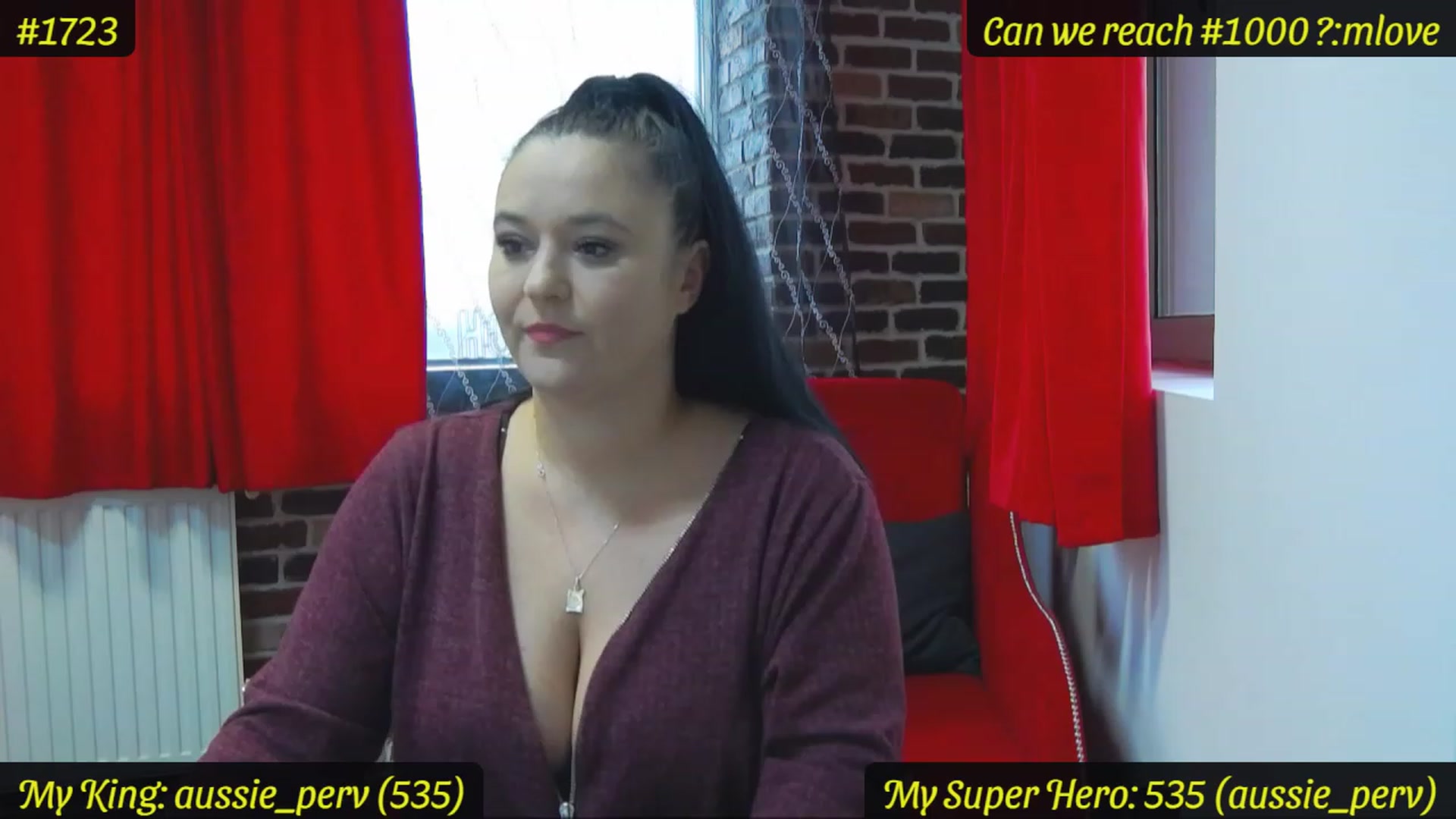 Gallery image thumbnail from SensualCrissa's myfreecams stream on, 12/07/2022, 08:52 image 12 of 20