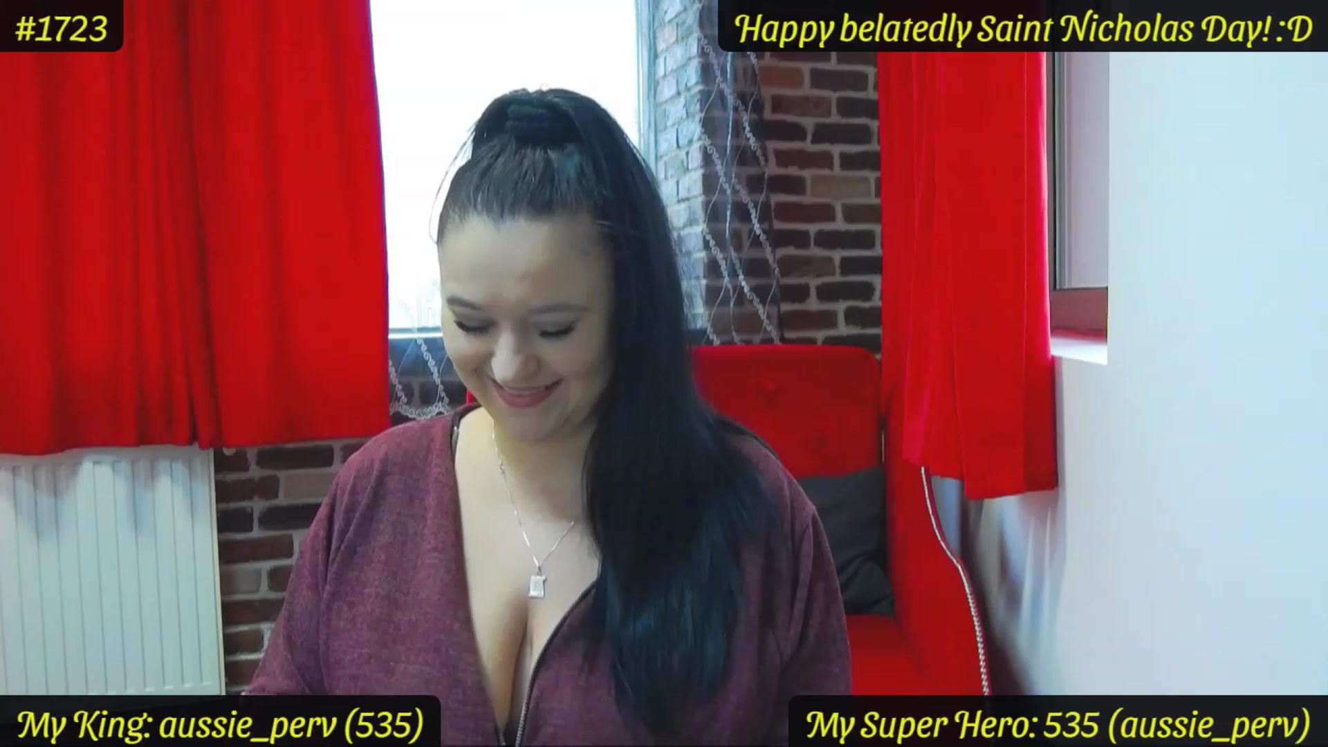 Gallery image thumbnail from SensualCrissa's myfreecams stream on, 12/07/2022, 08:52 image 10 of 20