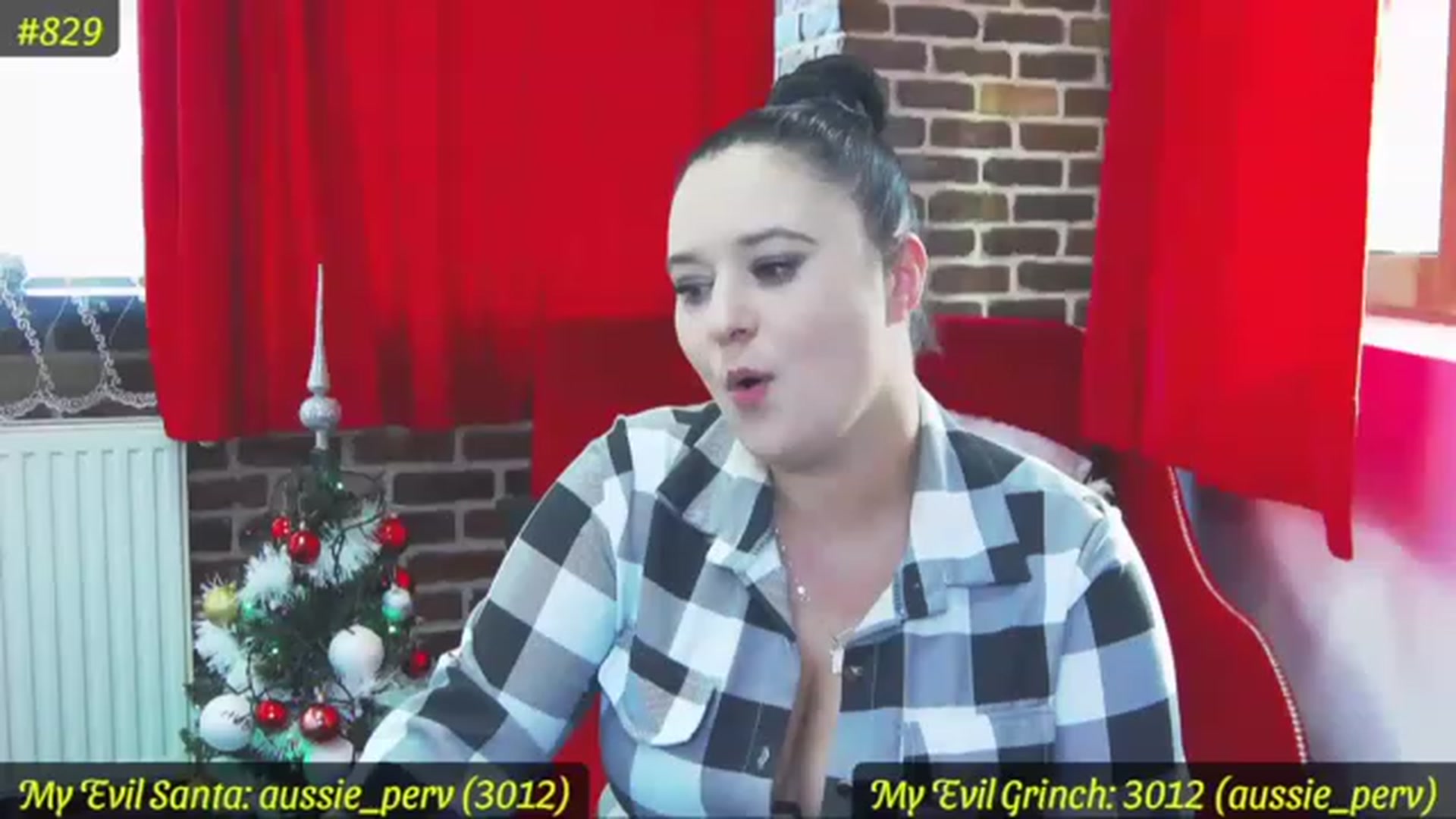 Gallery image thumbnail from SensualCrissa's myfreecams stream on, 12/20/2022, 13:11 image 10 of 20