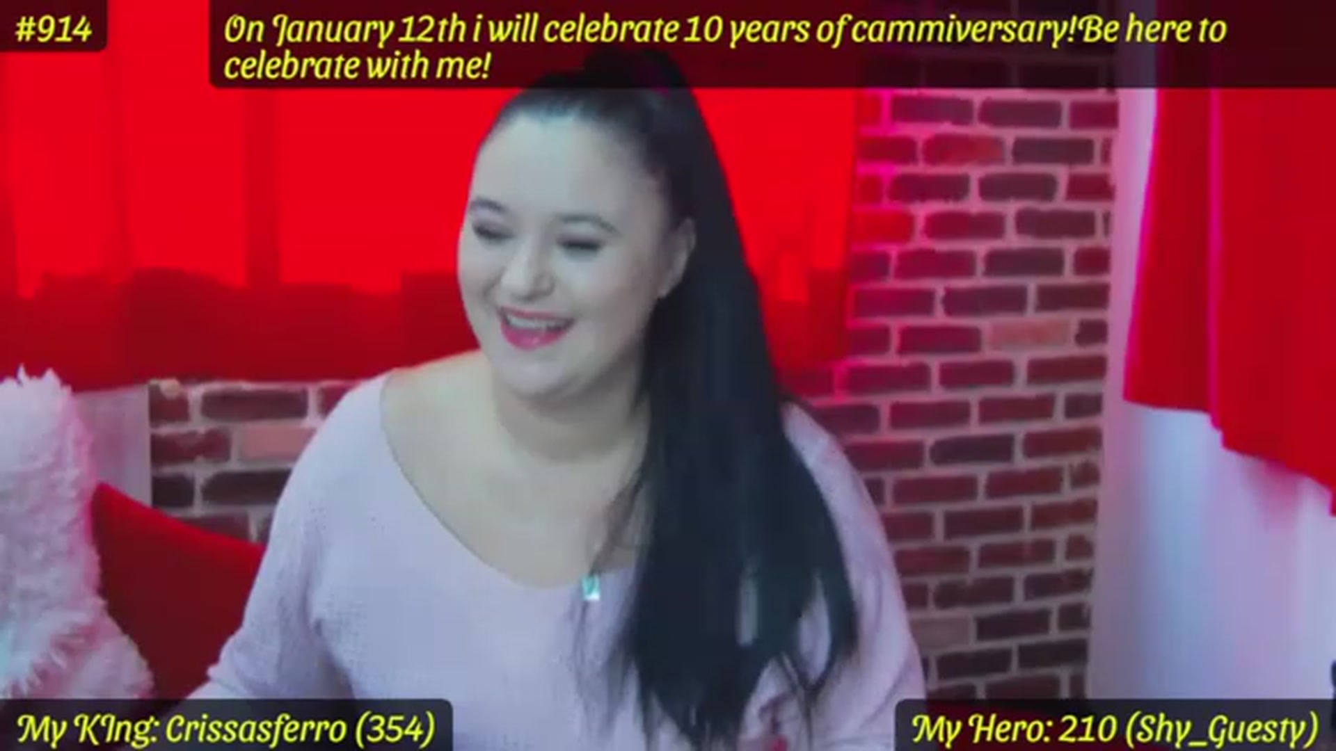 Gallery image thumbnail from SensualCrissa's myfreecams stream on, 01/06/2023, 08:49 image 18 of 20