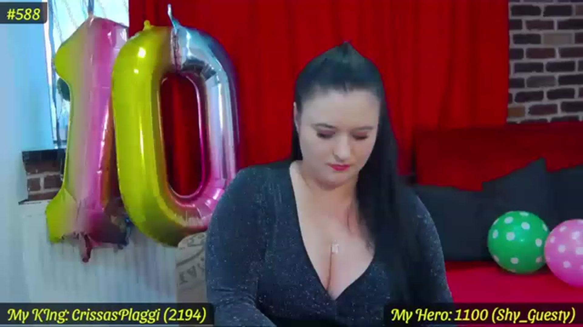 Gallery image thumbnail from SensualCrissa's myfreecams stream on, 01/12/2023, 13:22 image 13 of 20