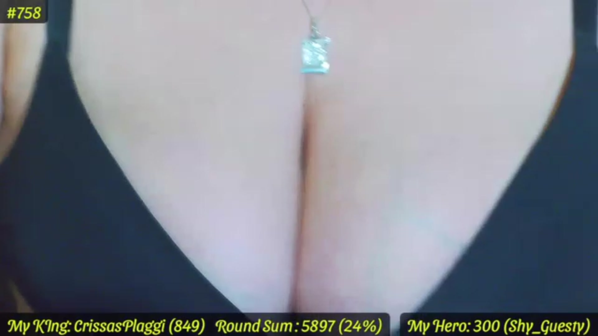 Gallery image thumbnail from SensualCrissa's myfreecams stream on, 04/27/2023, 12:21 image 18 of 20