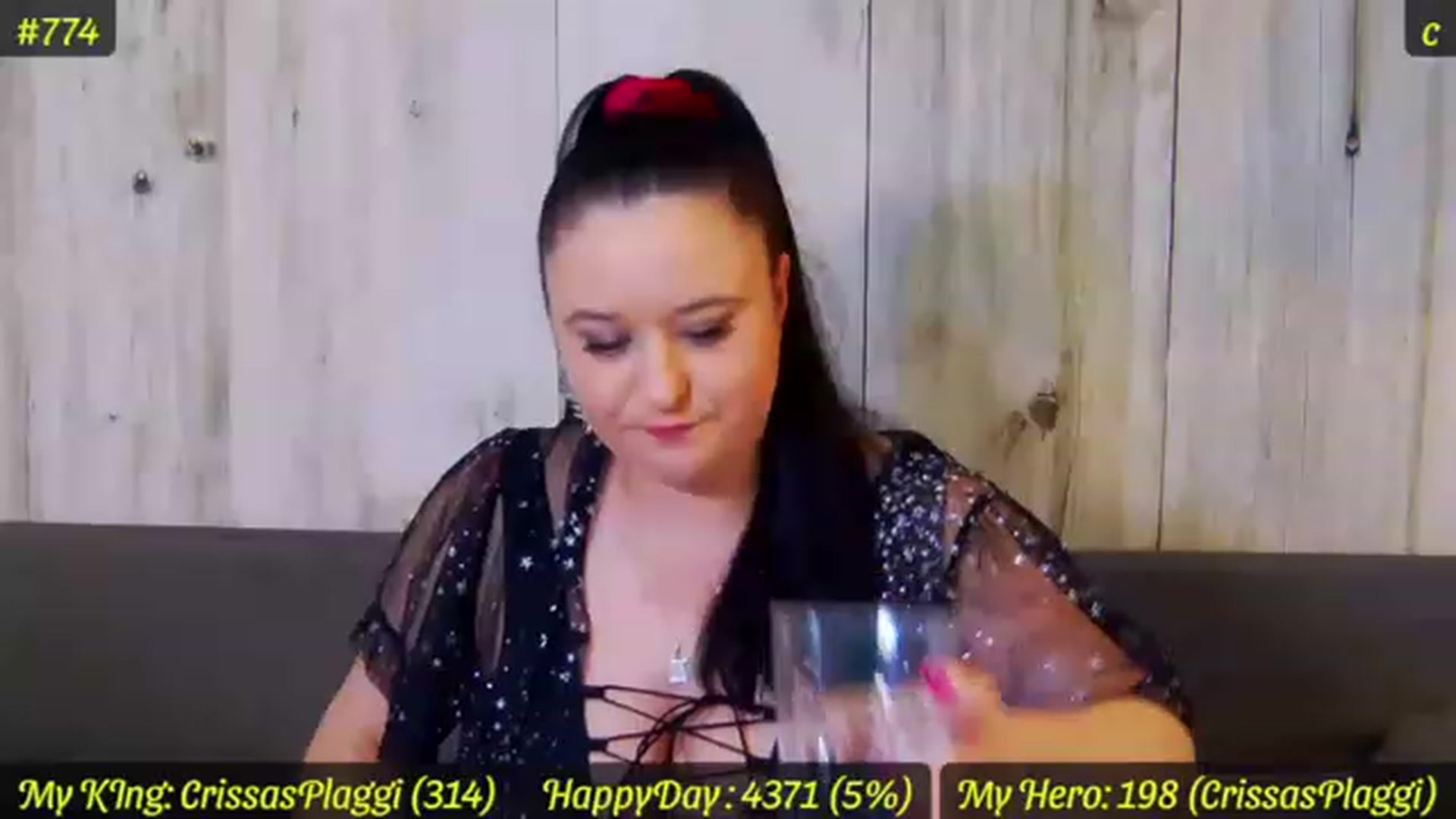 Gallery image thumbnail from SensualCrissa's myfreecams stream on, 05/06/2023, 11:20 image 13 of 20