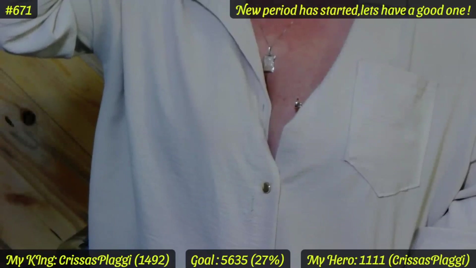 Gallery image thumbnail from SensualCrissa's myfreecams stream on, 07/17/2023, 12:06 image 15 of 20