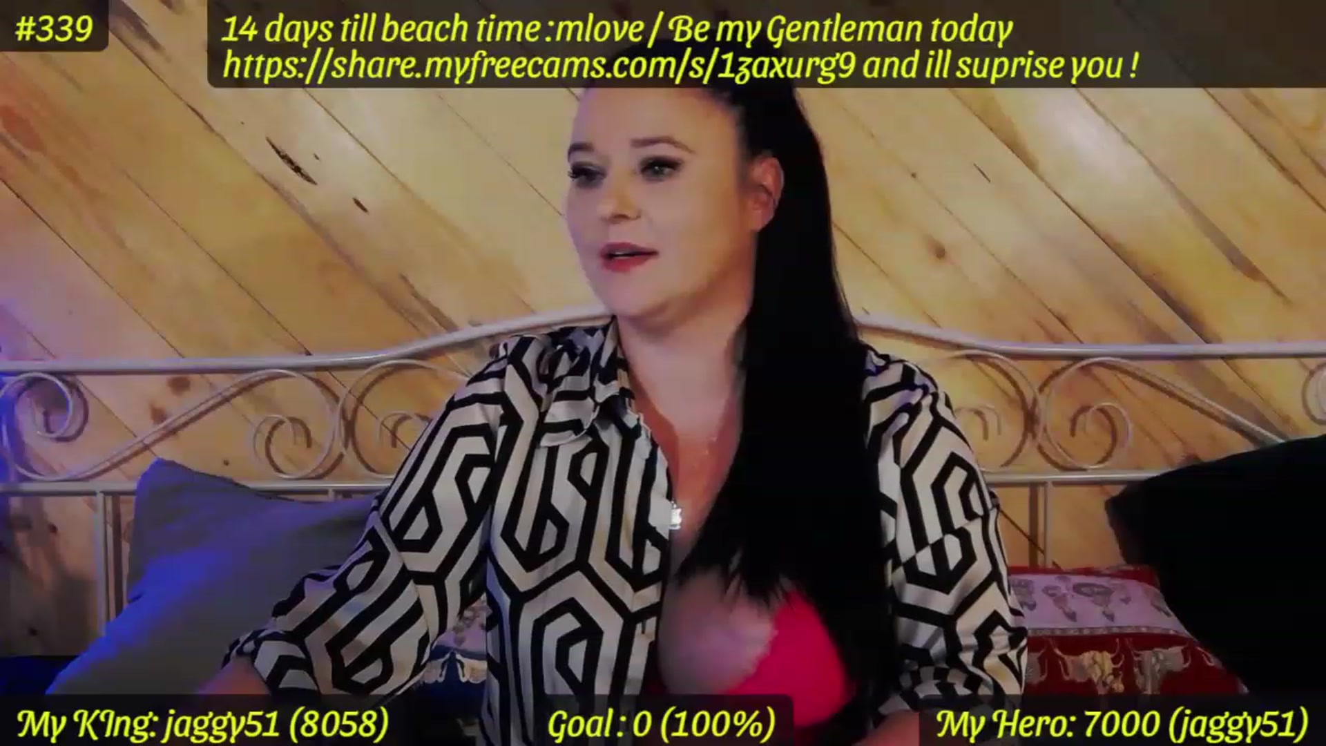 Gallery image thumbnail from SensualCrissa's myfreecams stream on, 08/10/2023, 12:27 image 19 of 20