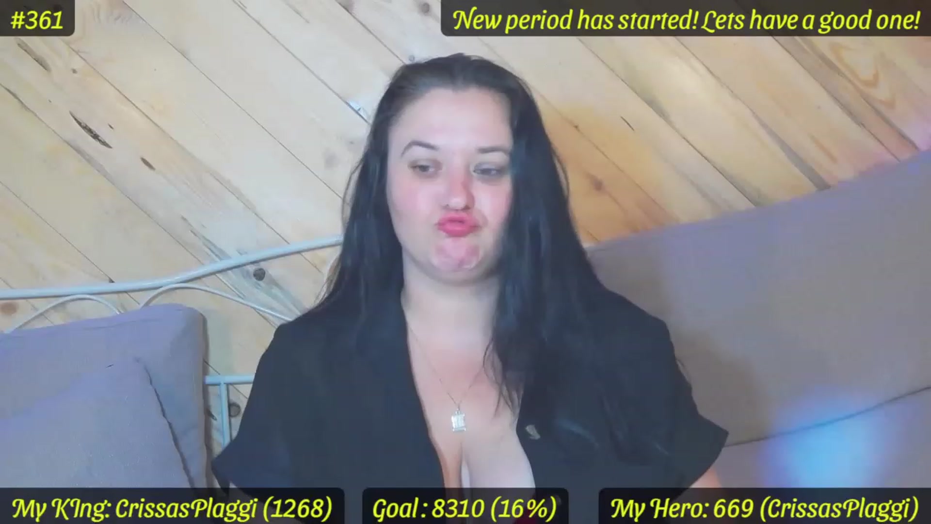 Gallery image thumbnail from SensualCrissa's myfreecams stream on, 08/17/2023, 12:16 image 16 of 20