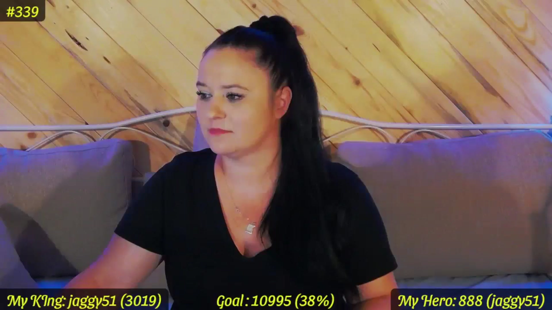Gallery image thumbnail from SensualCrissa's myfreecams stream on, 08/19/2023, 13:04 image 10 of 20