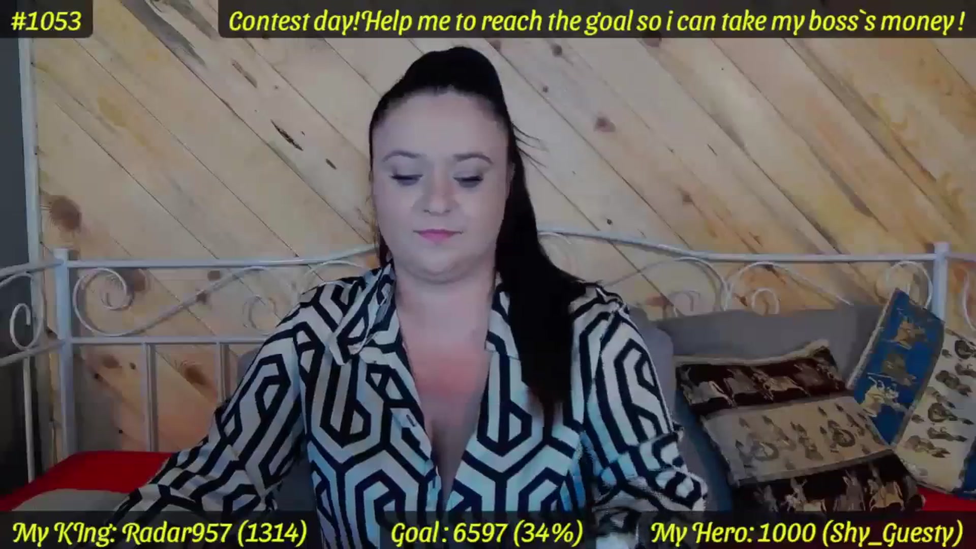Gallery image thumbnail from SensualCrissa's myfreecams stream on, 10/04/2023, 12:18 image 4 of 20