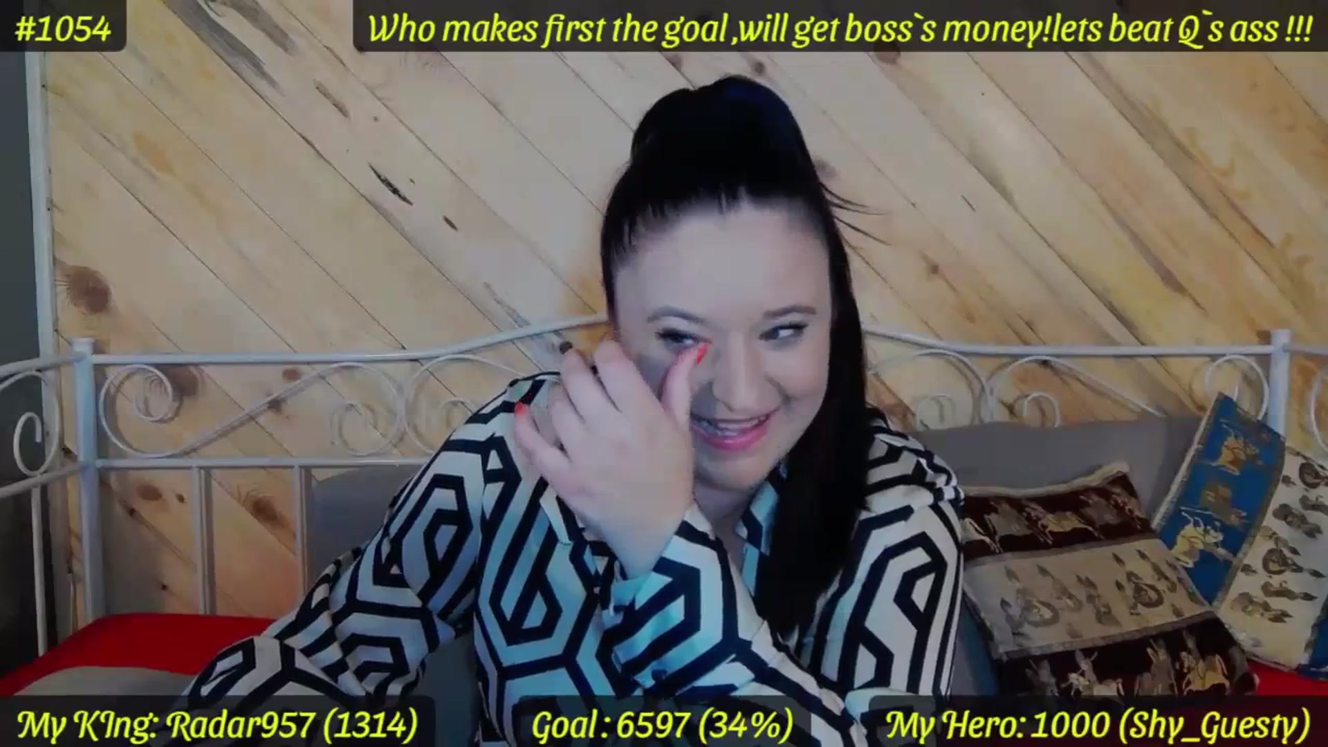 Gallery image thumbnail from SensualCrissa's myfreecams stream on, 10/04/2023, 12:18 image 5 of 20
