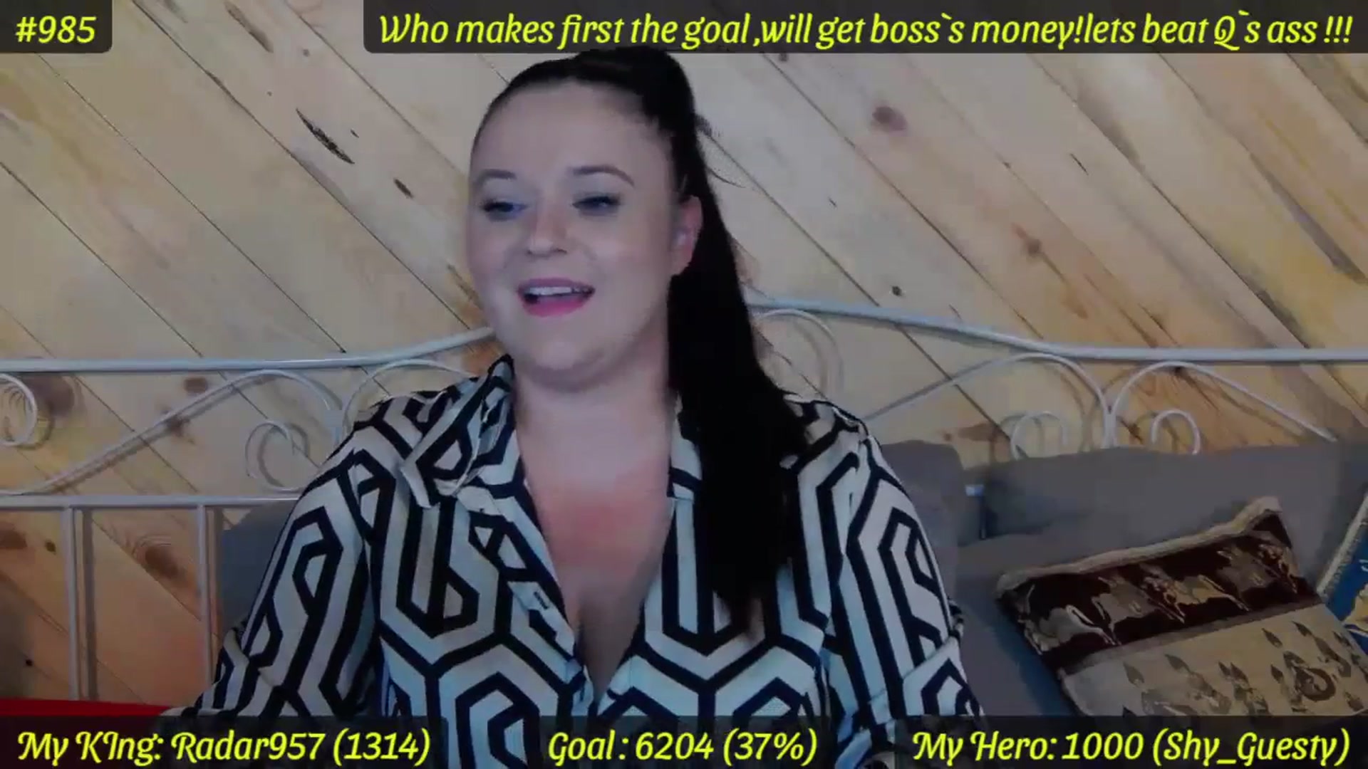 Gallery image thumbnail from SensualCrissa's myfreecams stream on, 10/04/2023, 12:18 image 13 of 20