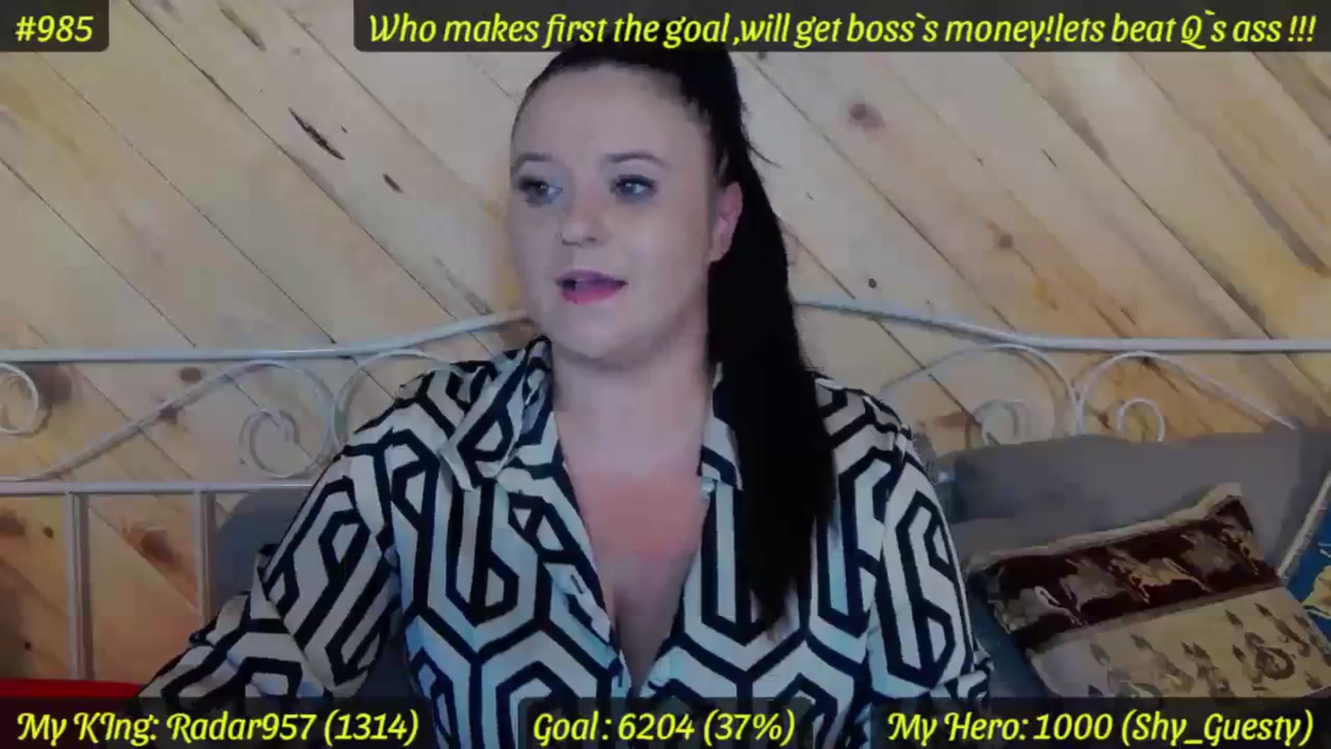 Gallery image thumbnail from SensualCrissa's myfreecams stream on, 10/04/2023, 12:18 image 14 of 20