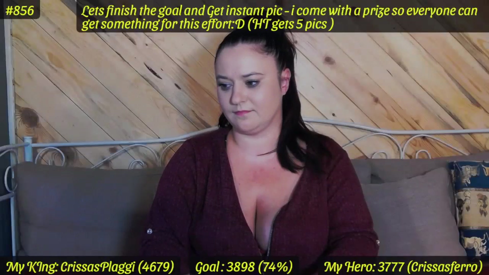 Gallery image thumbnail from SensualCrissa's myfreecams stream on, 10/14/2023, 12:14 image 19 of 20