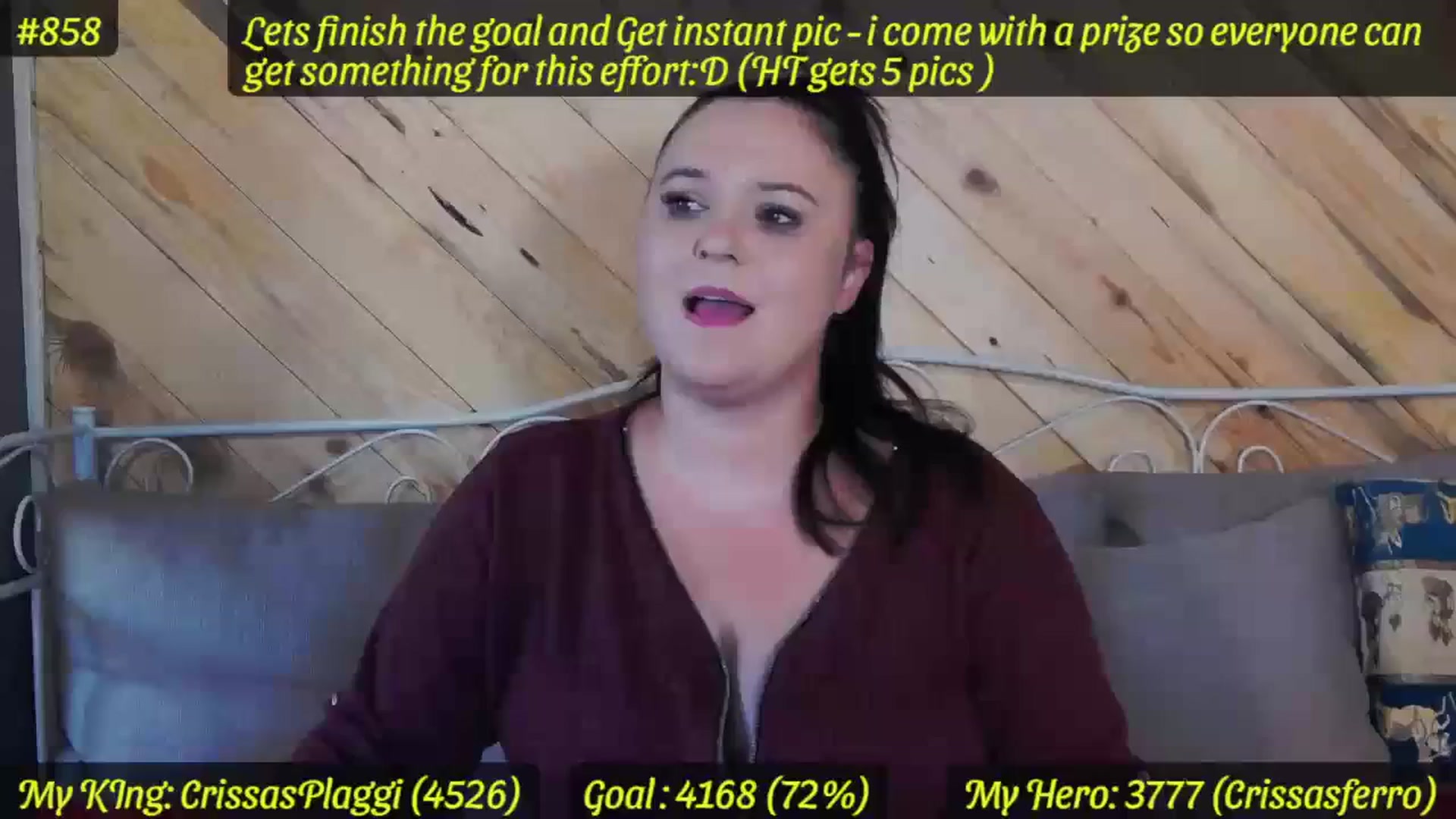 Gallery image thumbnail from SensualCrissa's myfreecams stream on, 10/14/2023, 12:14 image 9 of 20