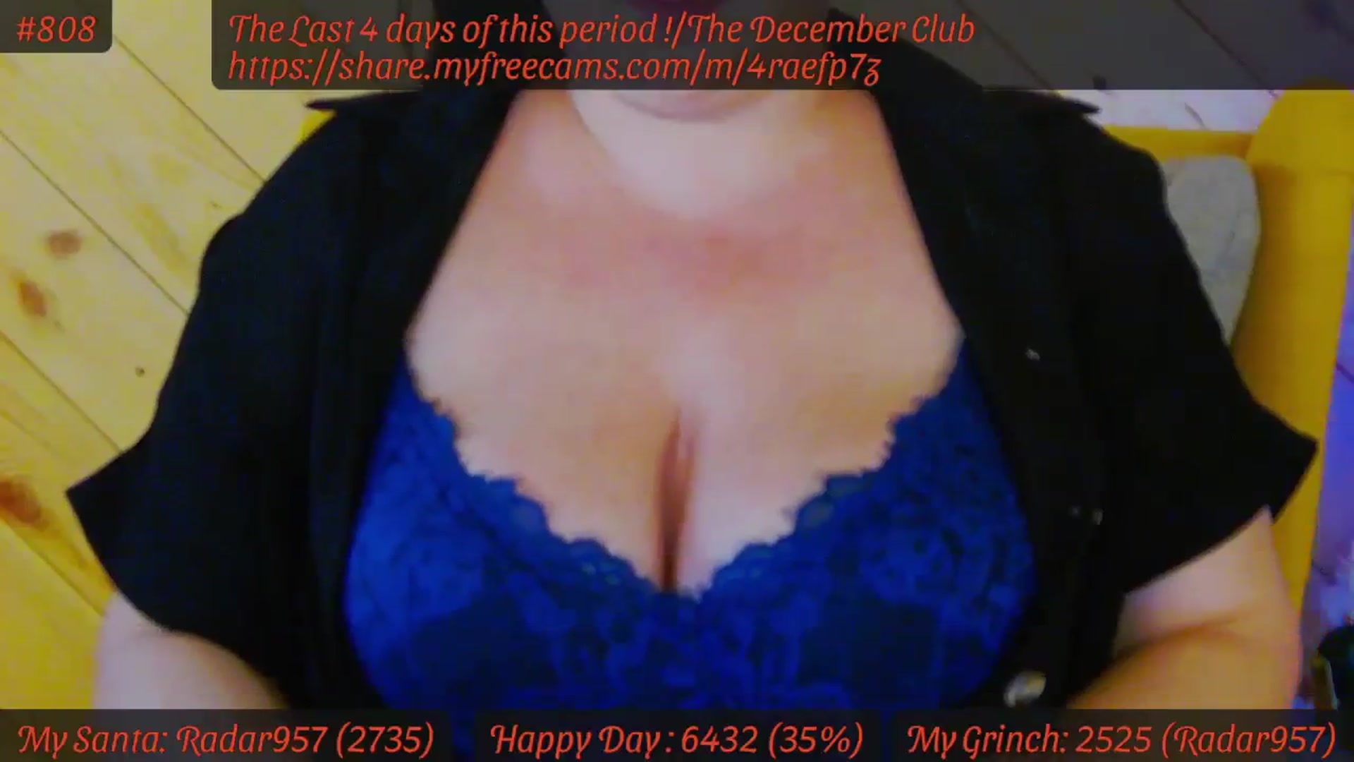 Gallery image thumbnail from SensualCrissa's myfreecams stream on, 12/11/2023, 11:55 image 9 of 20