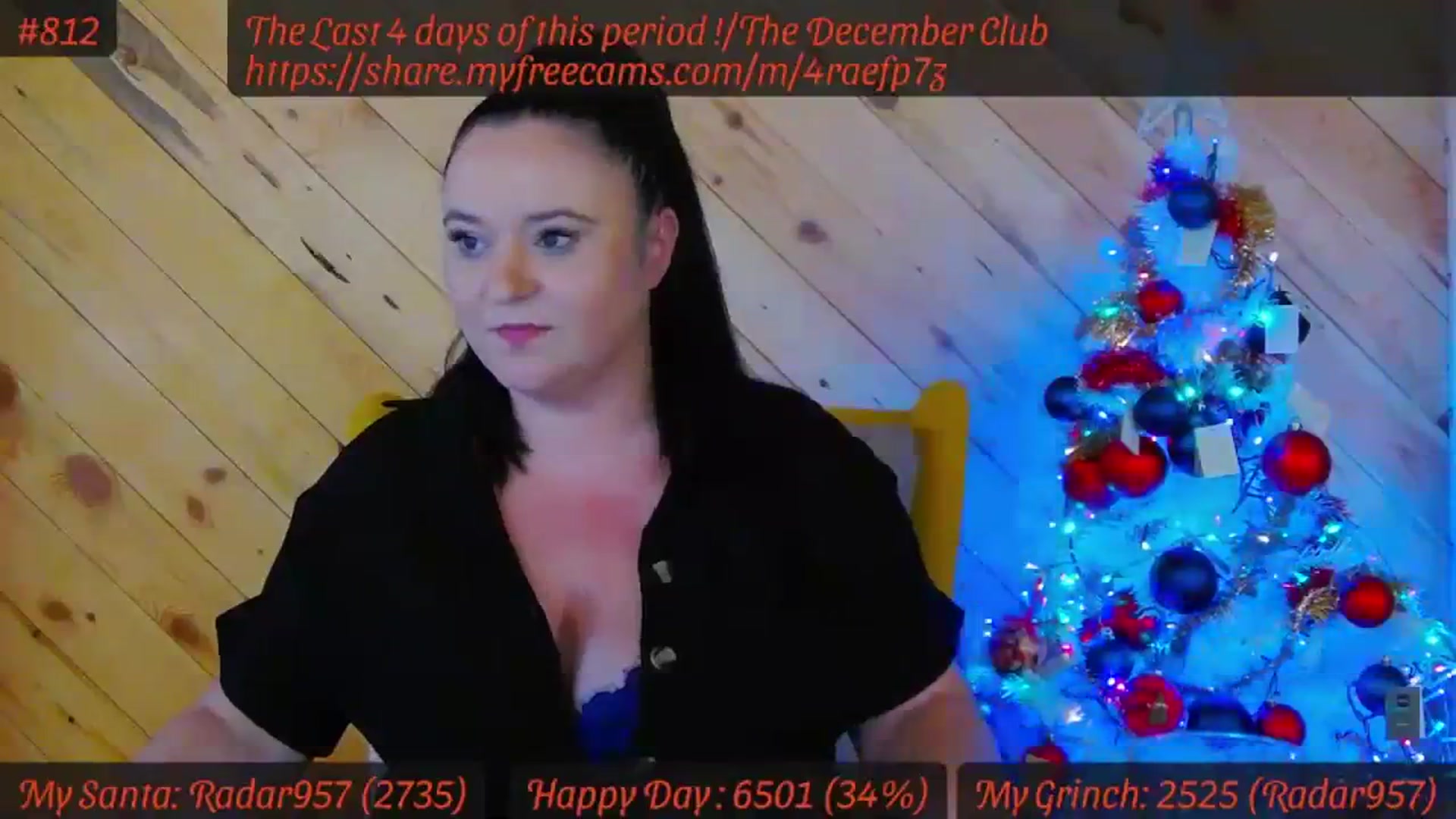 Gallery image thumbnail from SensualCrissa's myfreecams stream on, 12/11/2023, 11:55 image 2 of 20