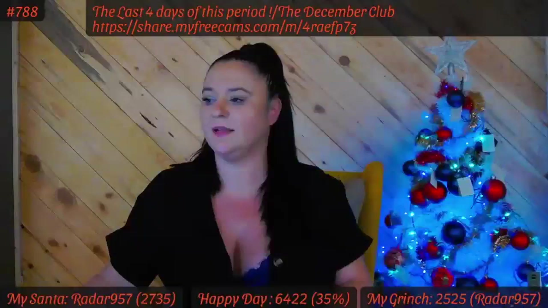 Gallery image thumbnail from SensualCrissa's myfreecams stream on, 12/11/2023, 13:11 image 9 of 20