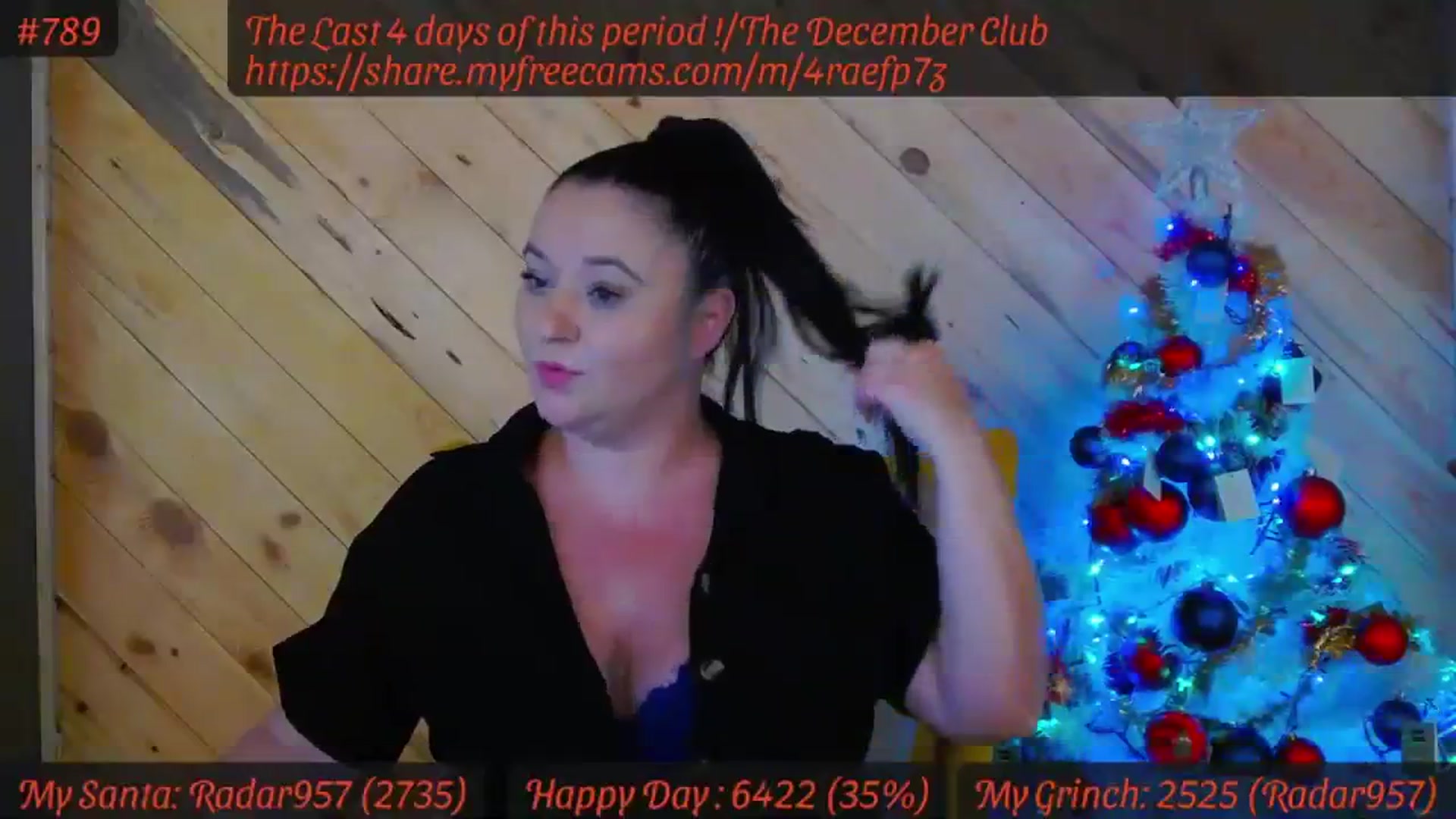 Gallery image thumbnail from SensualCrissa's myfreecams stream on, 12/11/2023, 13:11 image 14 of 20