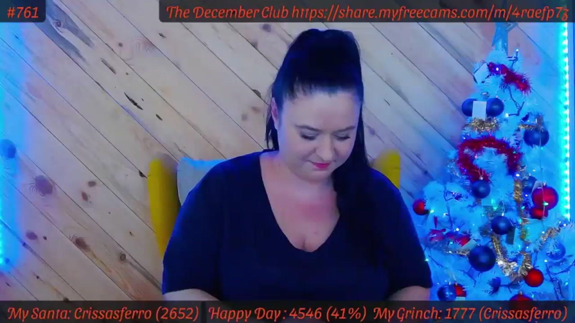 Gallery image thumbnail from SensualCrissa's myfreecams stream on, 12/21/2023, 12:10 image 16 of 20