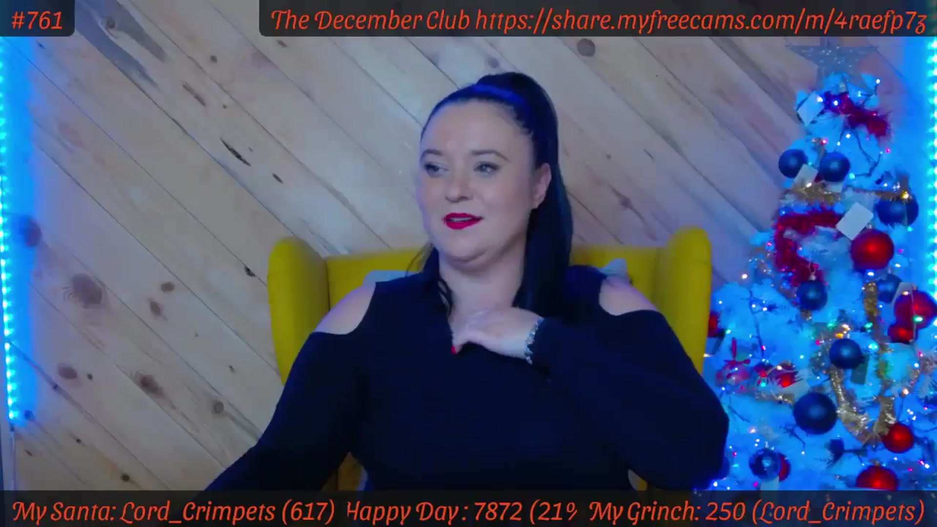 Gallery image thumbnail from SensualCrissa's myfreecams stream on, 12/22/2023, 11:42 image 13 of 20