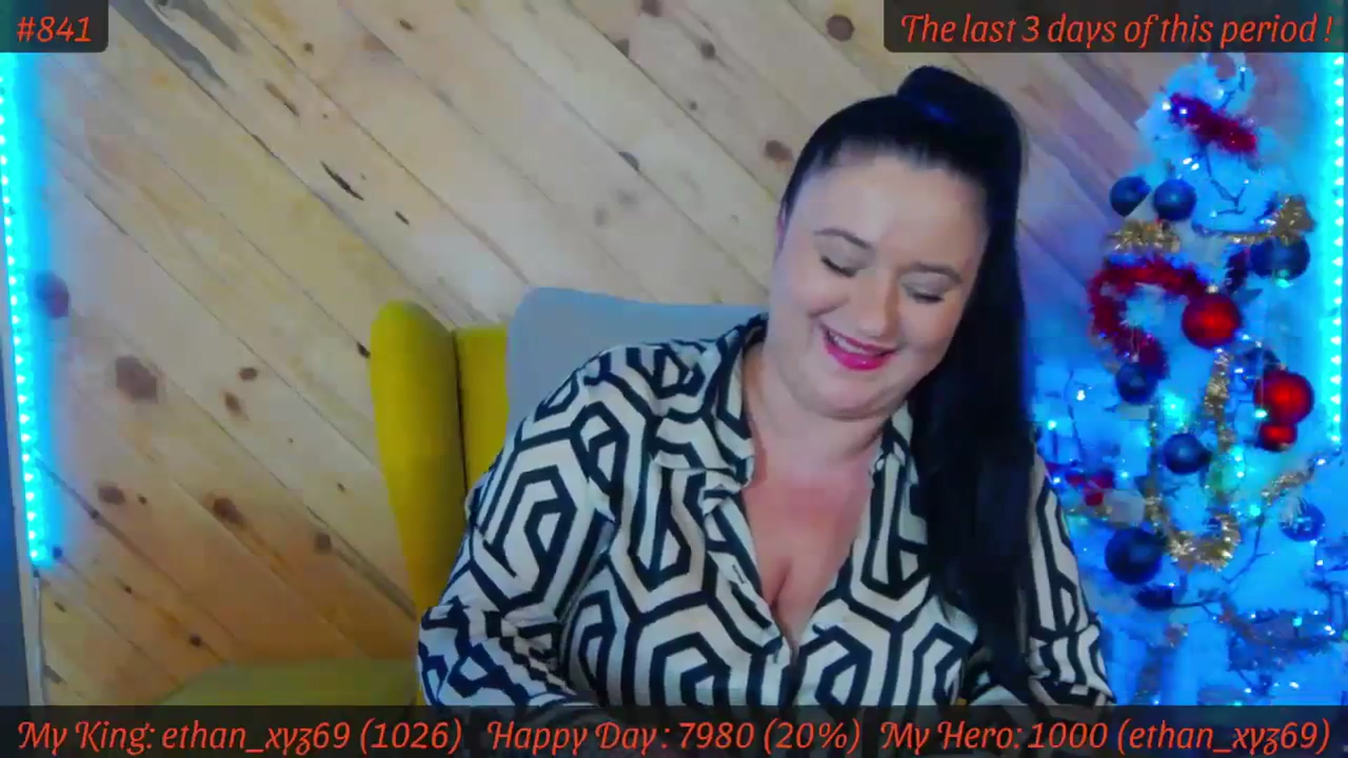 Gallery image thumbnail from SensualCrissa's myfreecams stream on, 12/28/2023, 13:13 image 9 of 20
