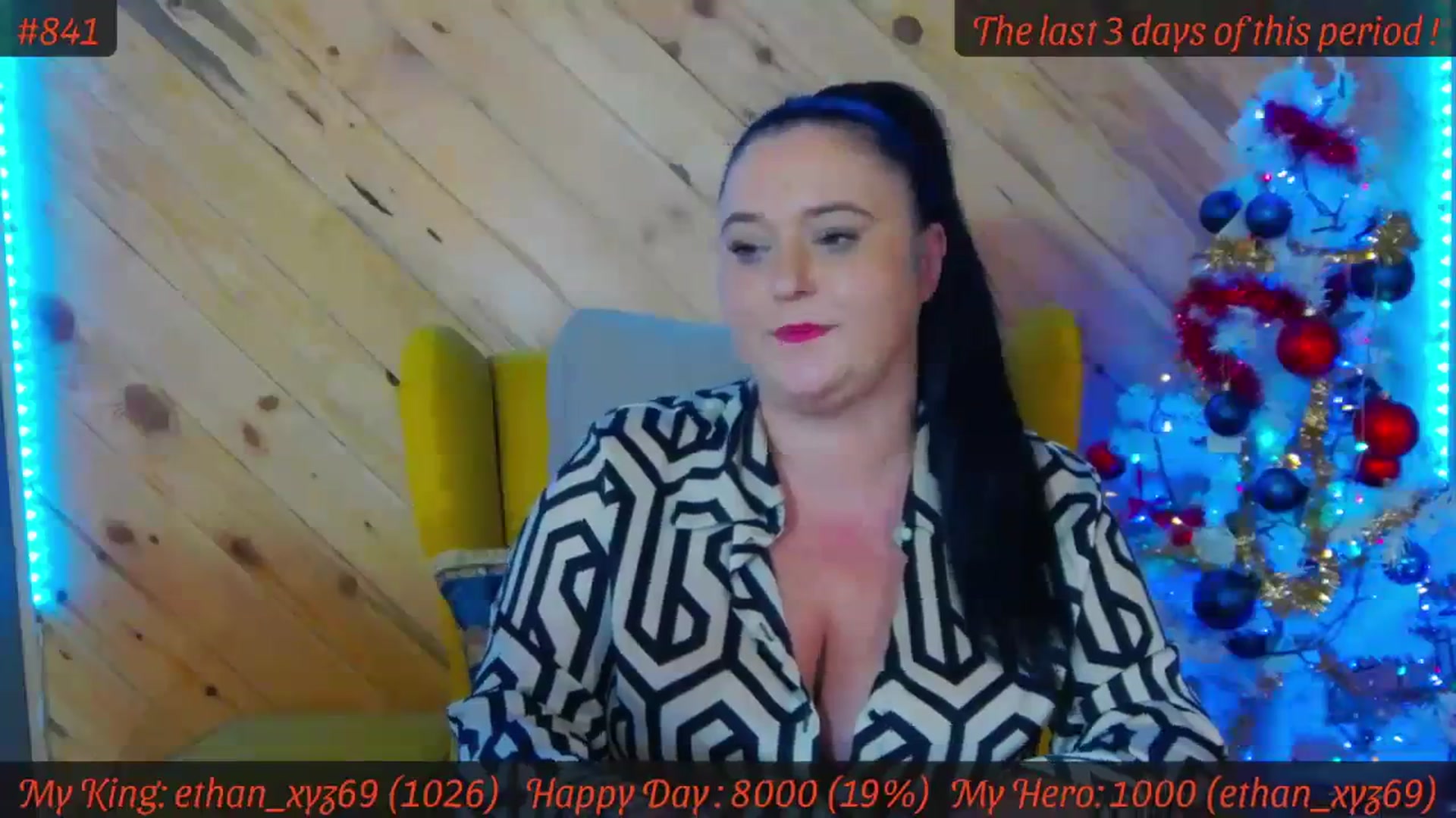 Gallery image thumbnail from SensualCrissa's myfreecams stream on, 12/28/2023, 13:13 image 7 of 20