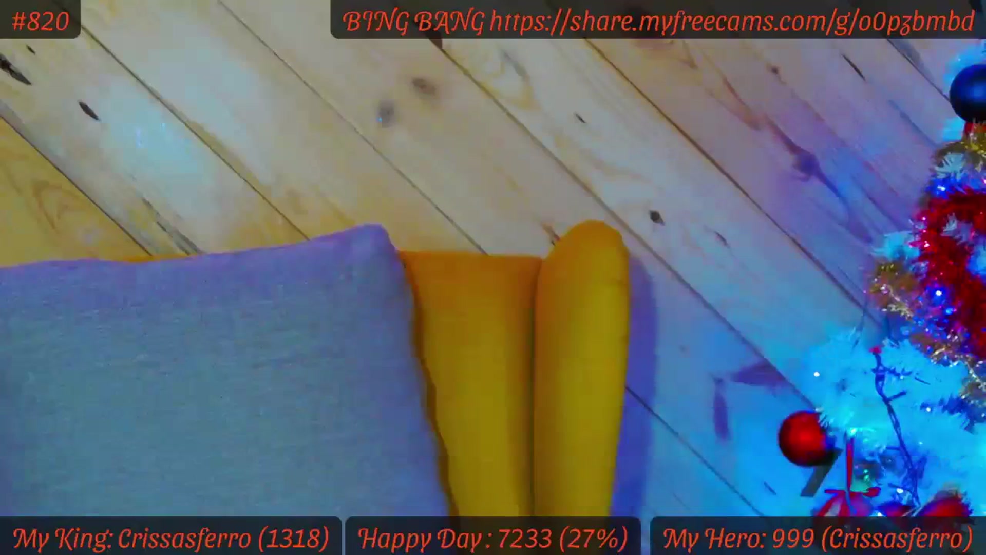 Gallery image thumbnail from SensualCrissa's myfreecams stream on, 12/29/2023, 12:40 image 10 of 20