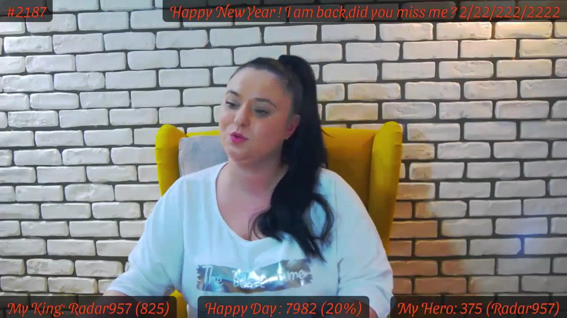Gallery image thumbnail from SensualCrissa's myfreecams stream on, 01/04/2024, 12:27 image 10 of 20