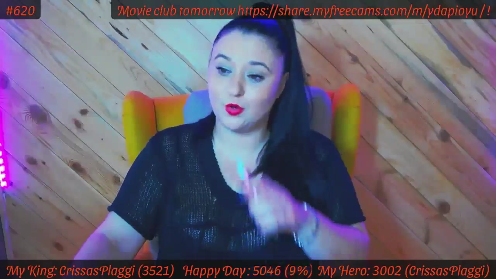 Gallery image thumbnail from SensualCrissa's myfreecams stream on, 02/09/2024, 12:24 image 15 of 20