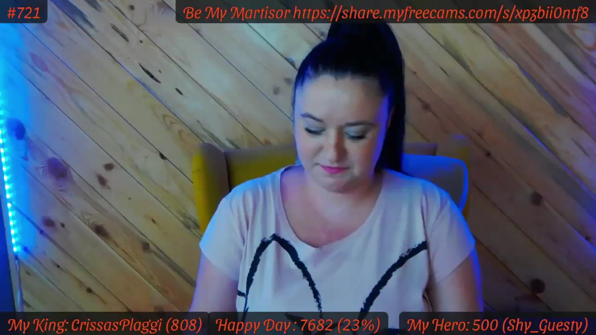 Gallery image thumbnail from SensualCrissa's myfreecams stream on, 02/28/2024, 13:10 image 7 of 20