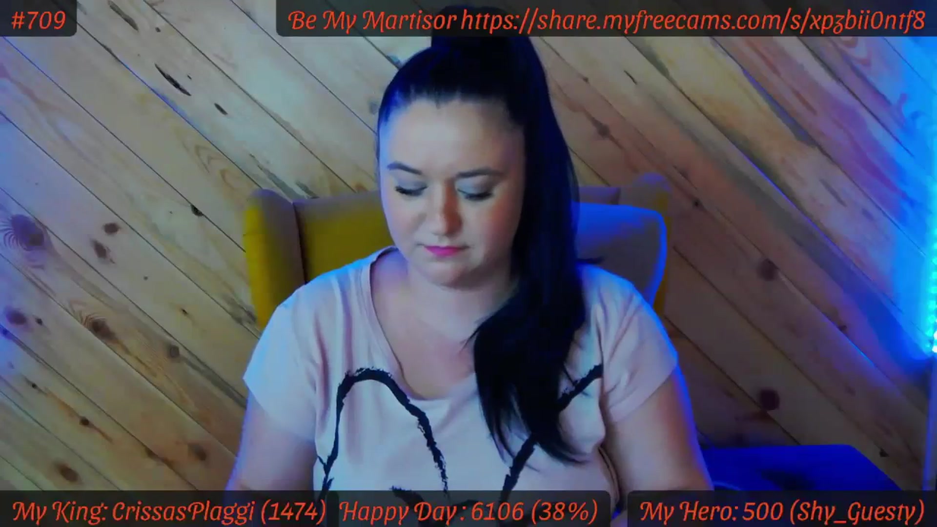 Gallery image thumbnail from SensualCrissa's myfreecams stream on, 02/28/2024, 13:10 image 19 of 20