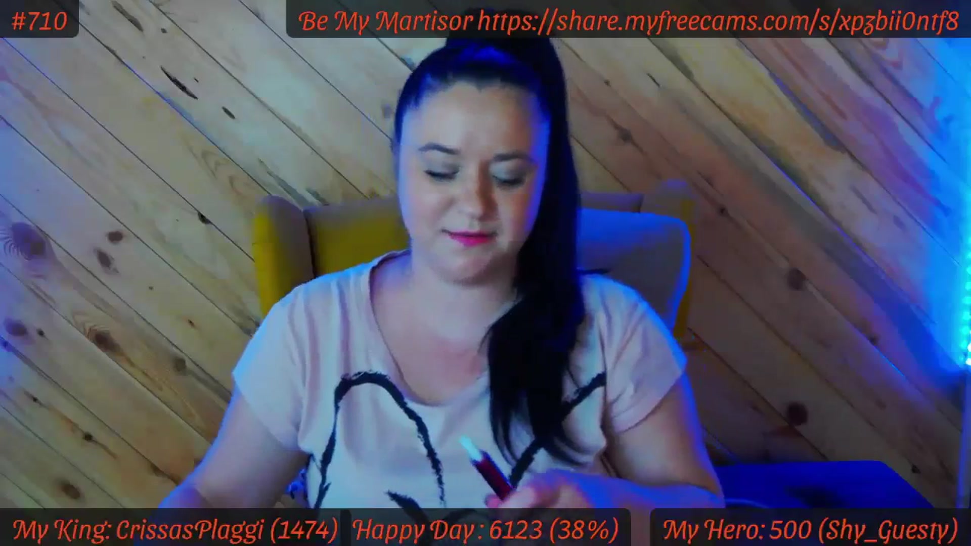 Gallery image thumbnail from SensualCrissa's myfreecams stream on, 02/28/2024, 13:10 image 18 of 20